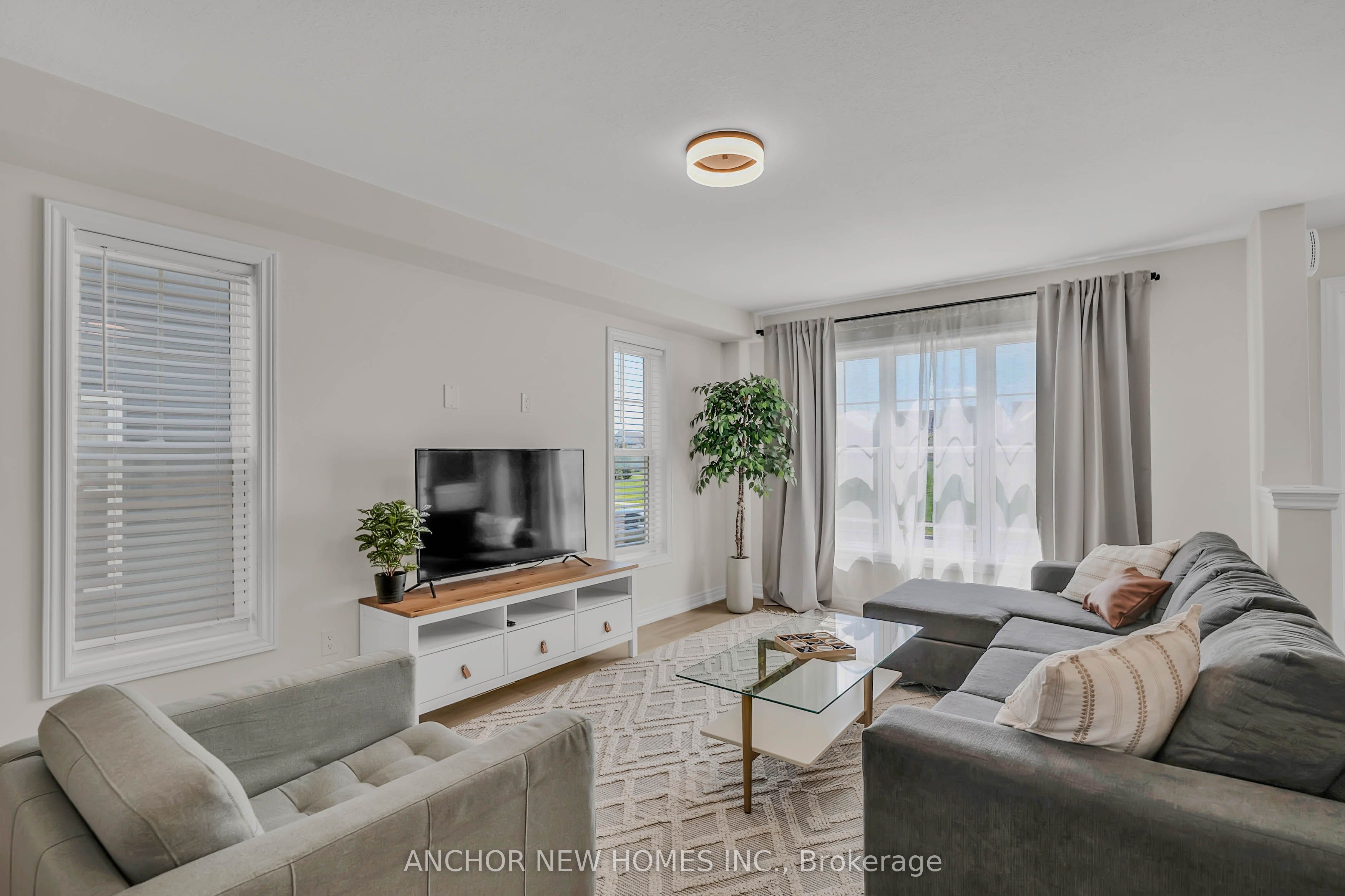883 Broadway Boulevard Property Photo 7