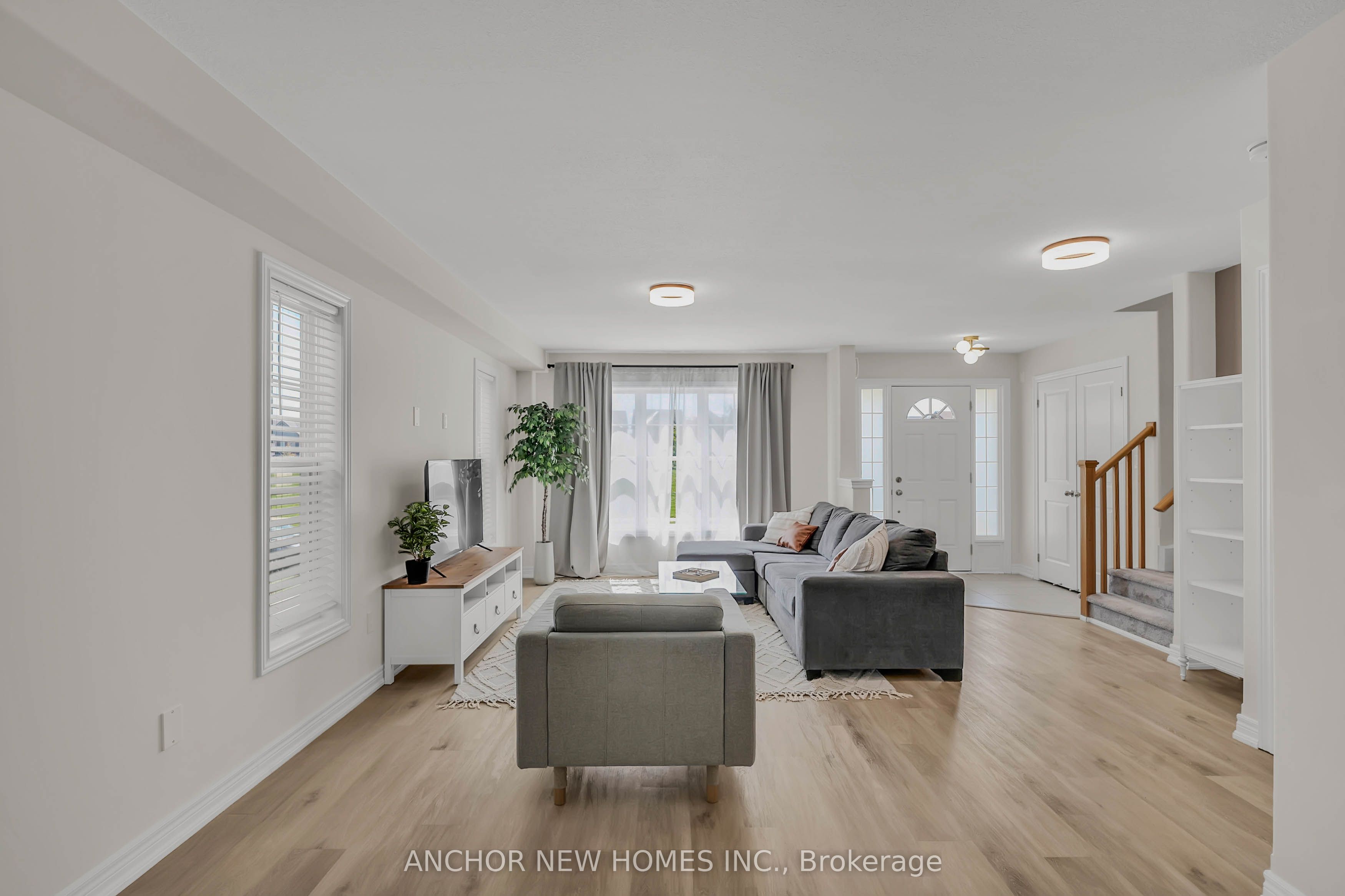 883 Broadway Boulevard Property Photo 8