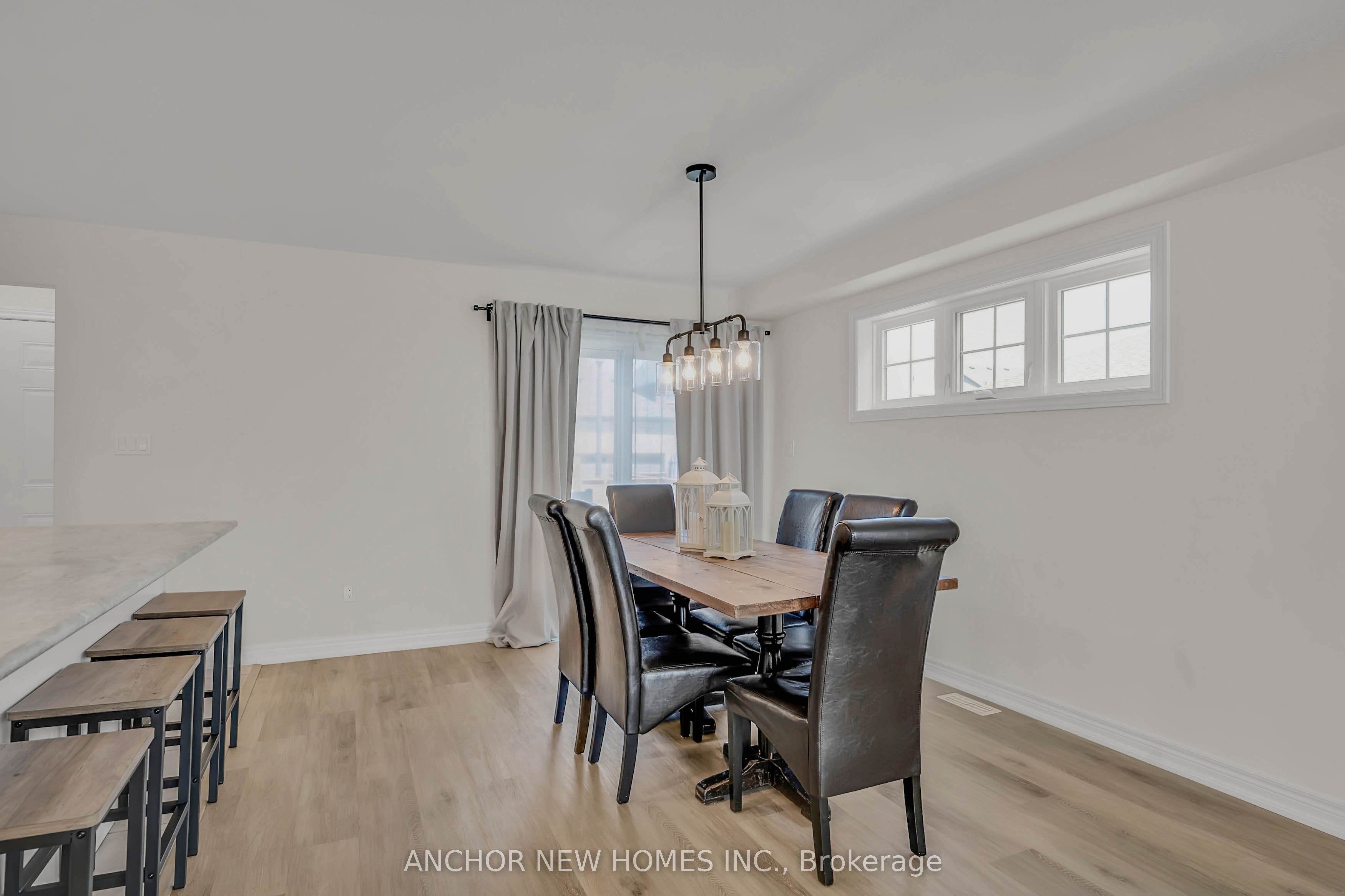 883 Broadway Boulevard Property Photo 11