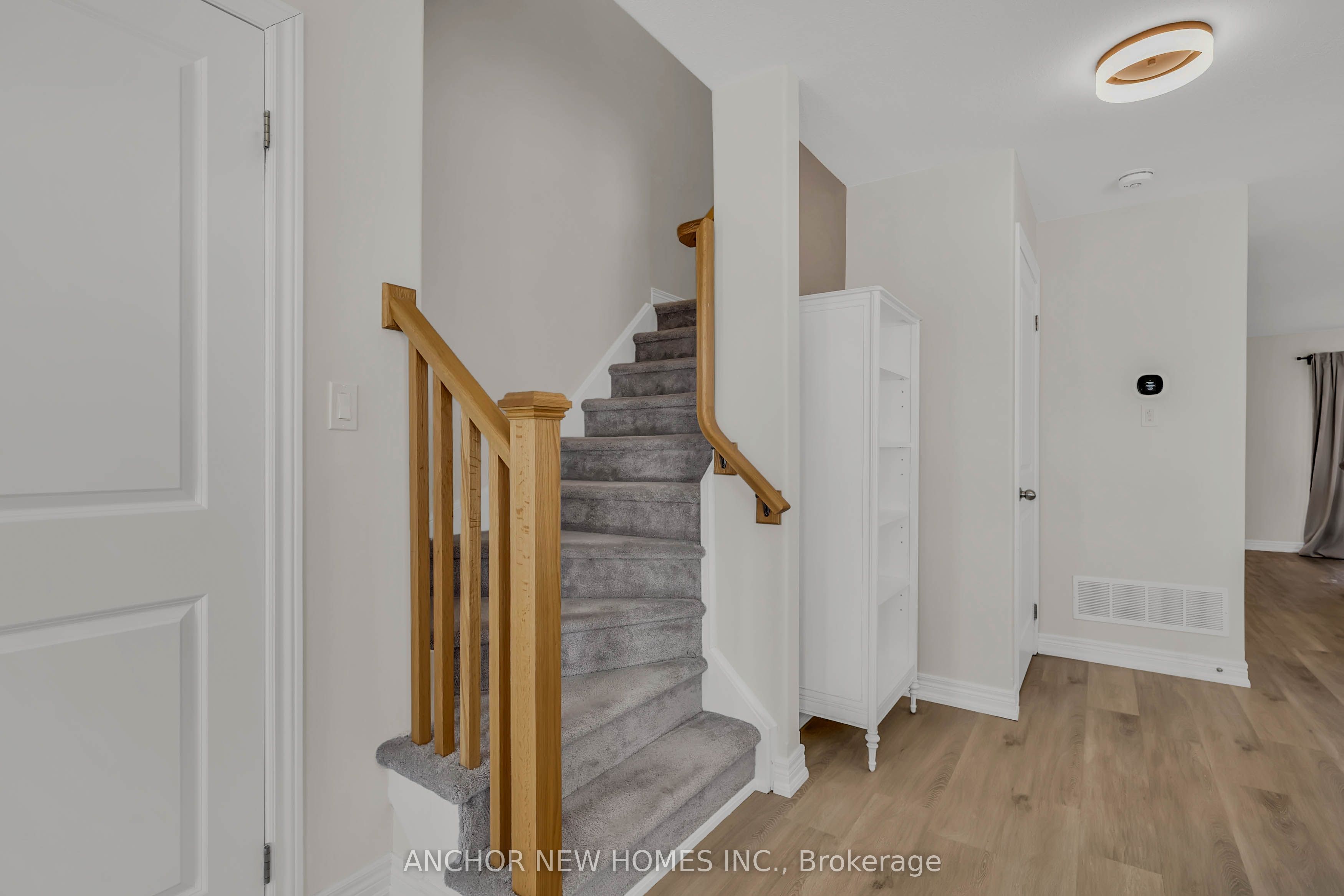883 Broadway Boulevard Property Photo 16
