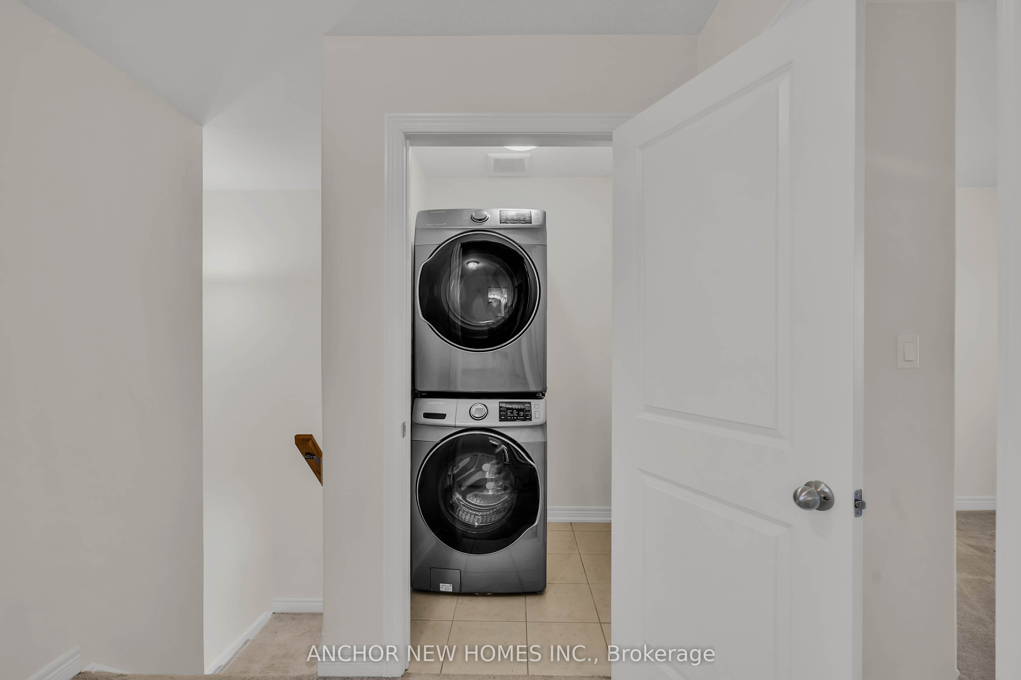883 Broadway Boulevard Property Photo 30