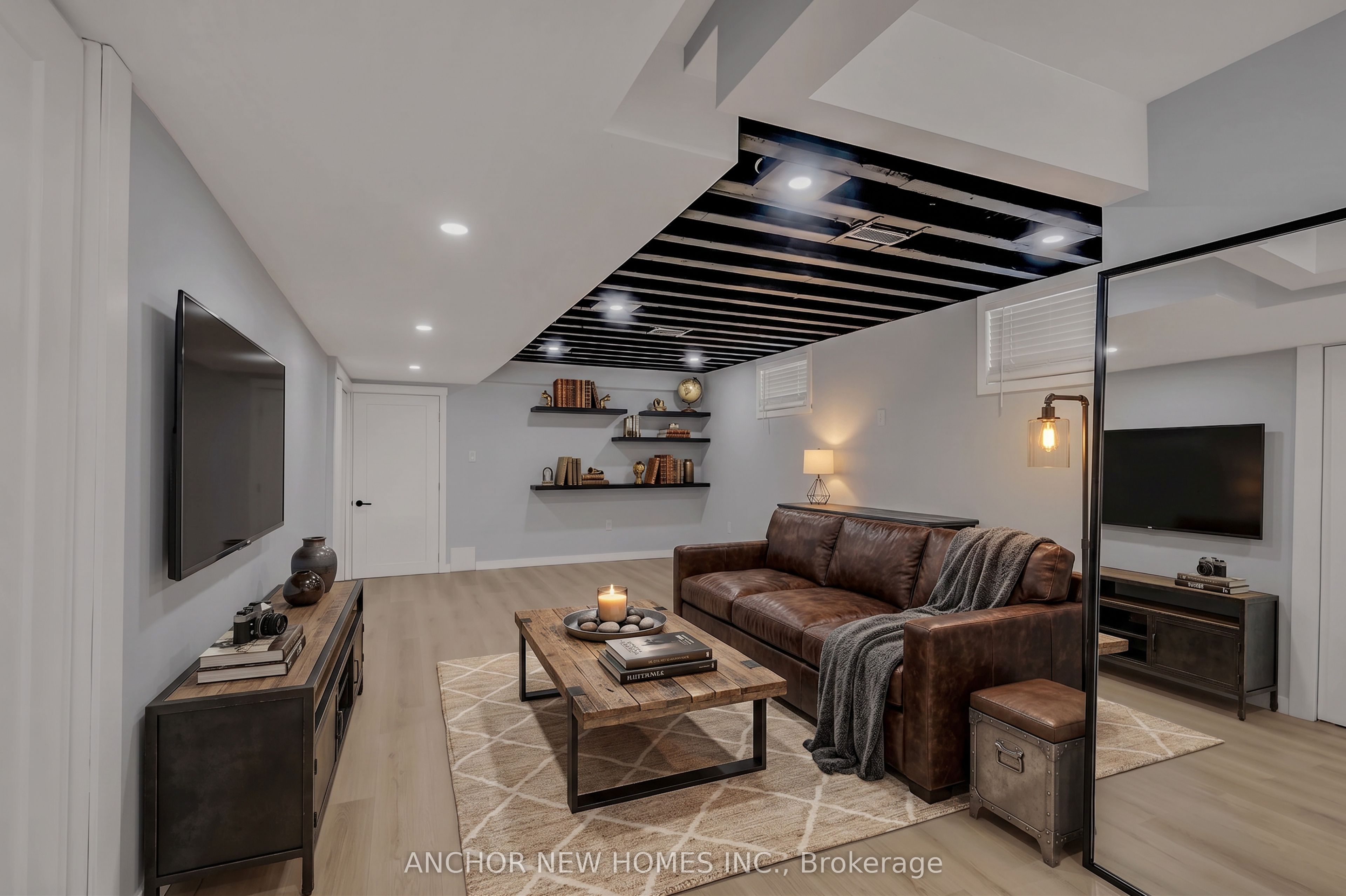 883 Broadway Boulevard Property Photo 31