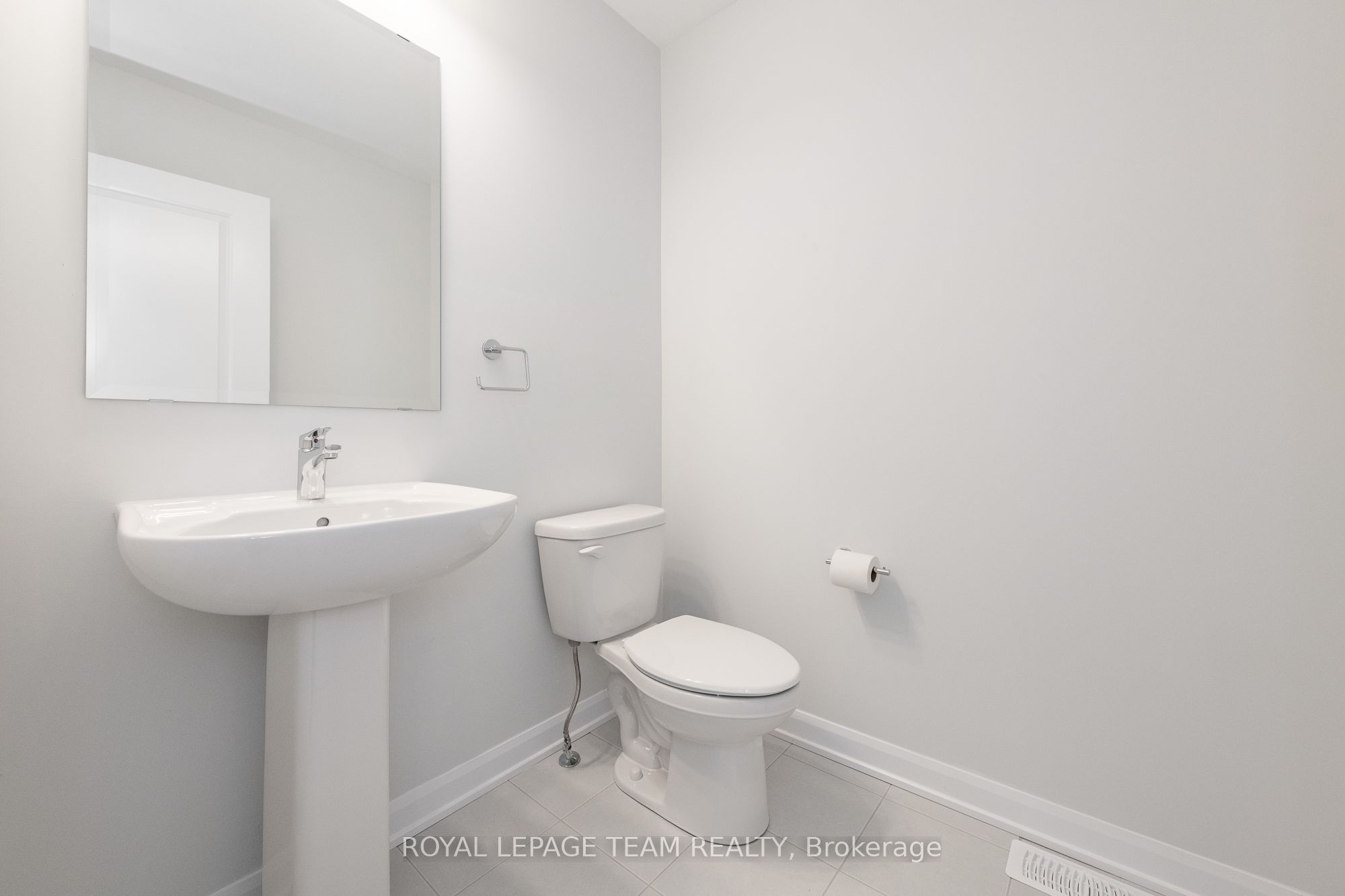 719 Doneraile Walk Property Photo 11