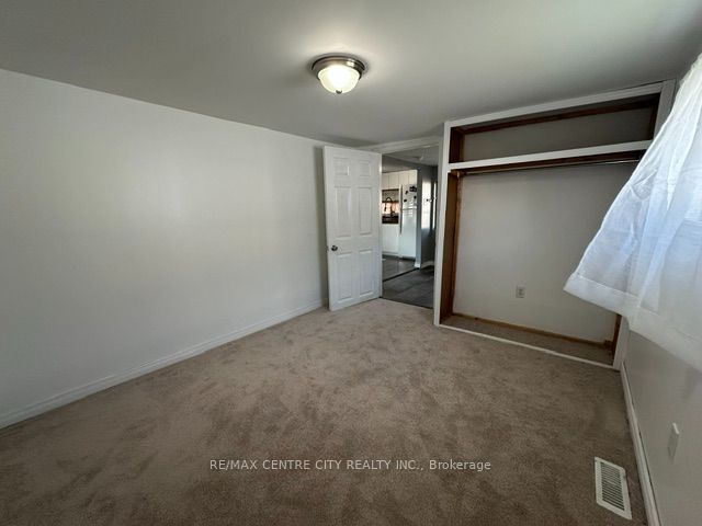 2189 Dundas Street E 59 Property Photo 12