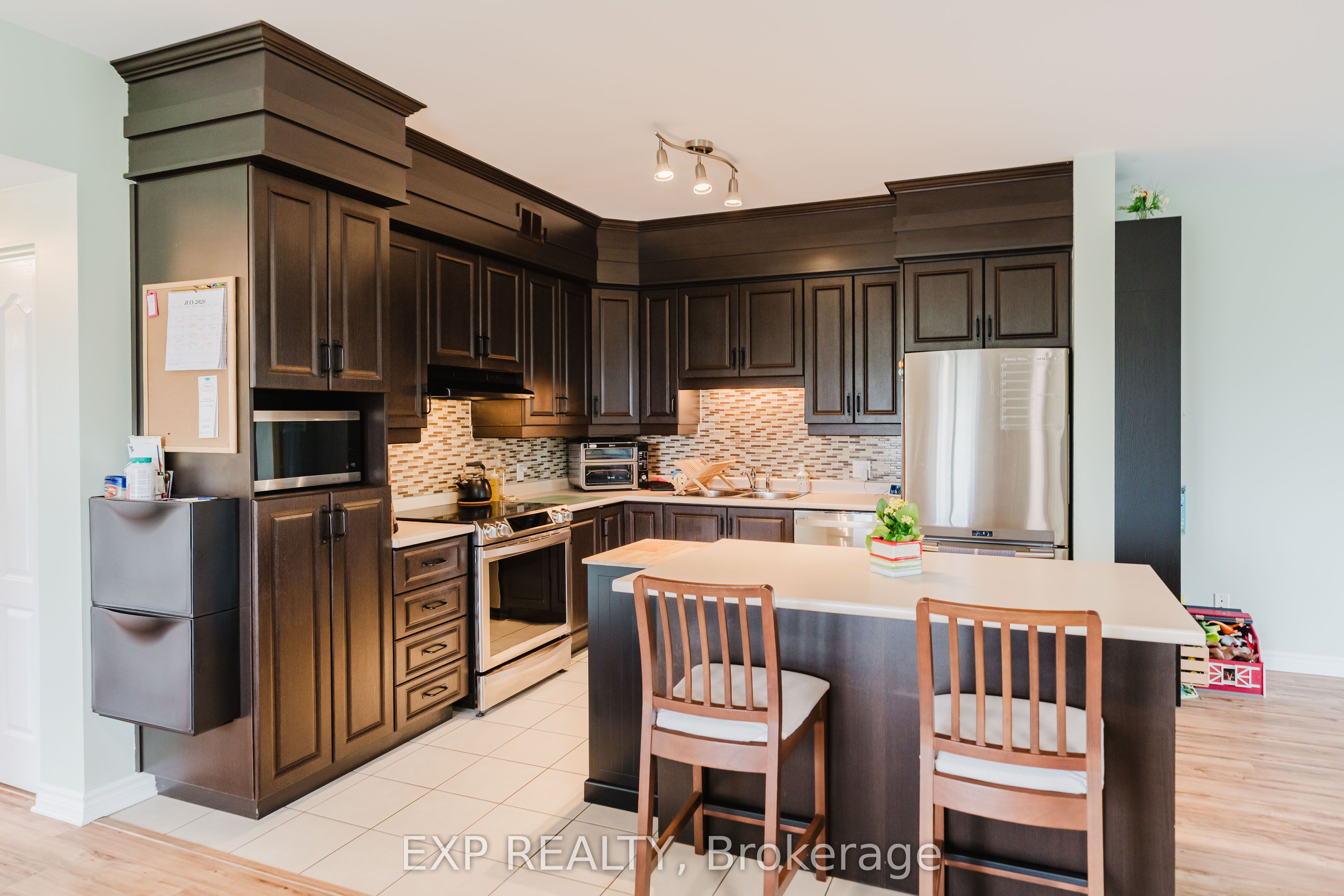203 Bourdeau Boulevard 3 Property Photo 7