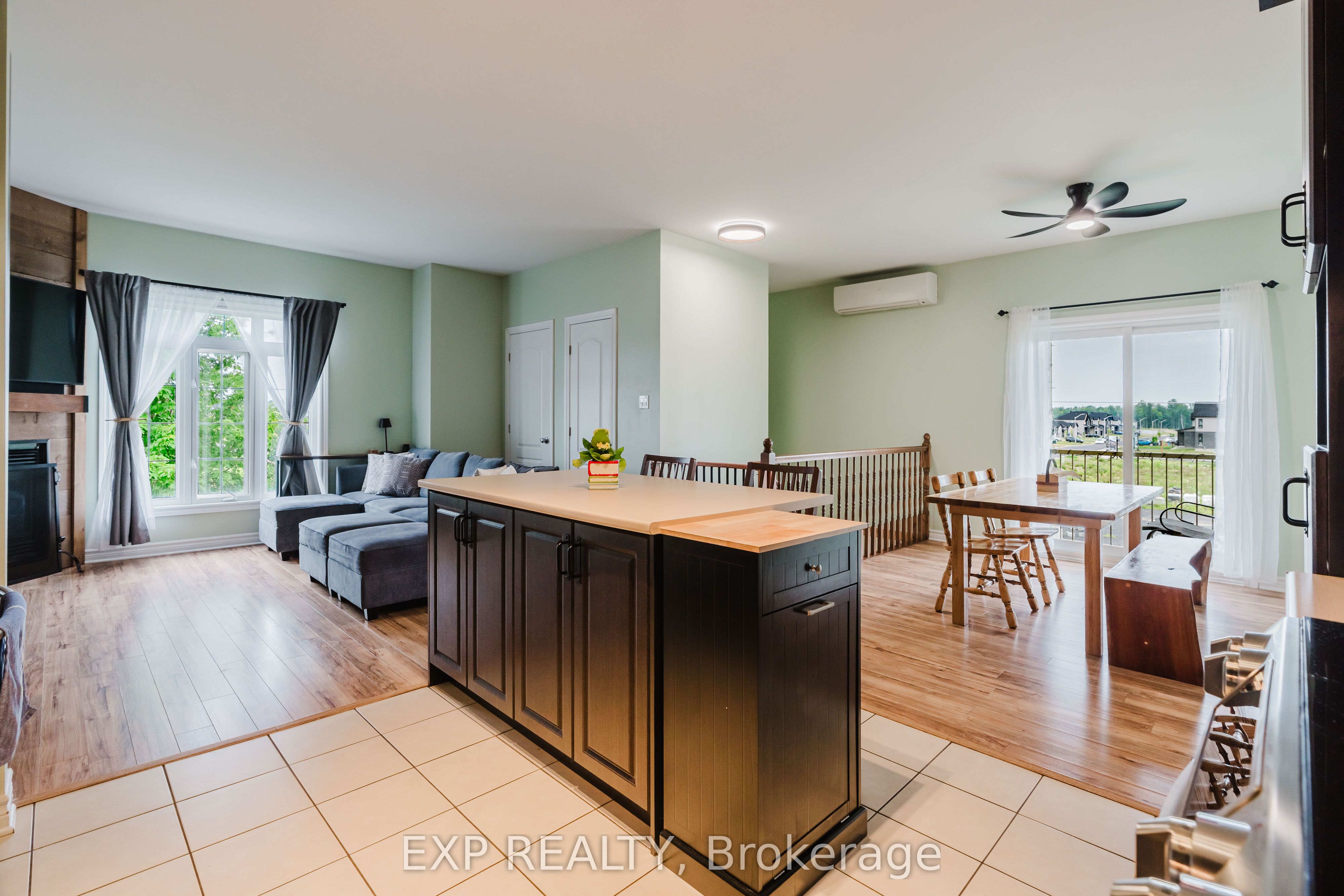 203 Bourdeau Boulevard 3 Property Photo 10