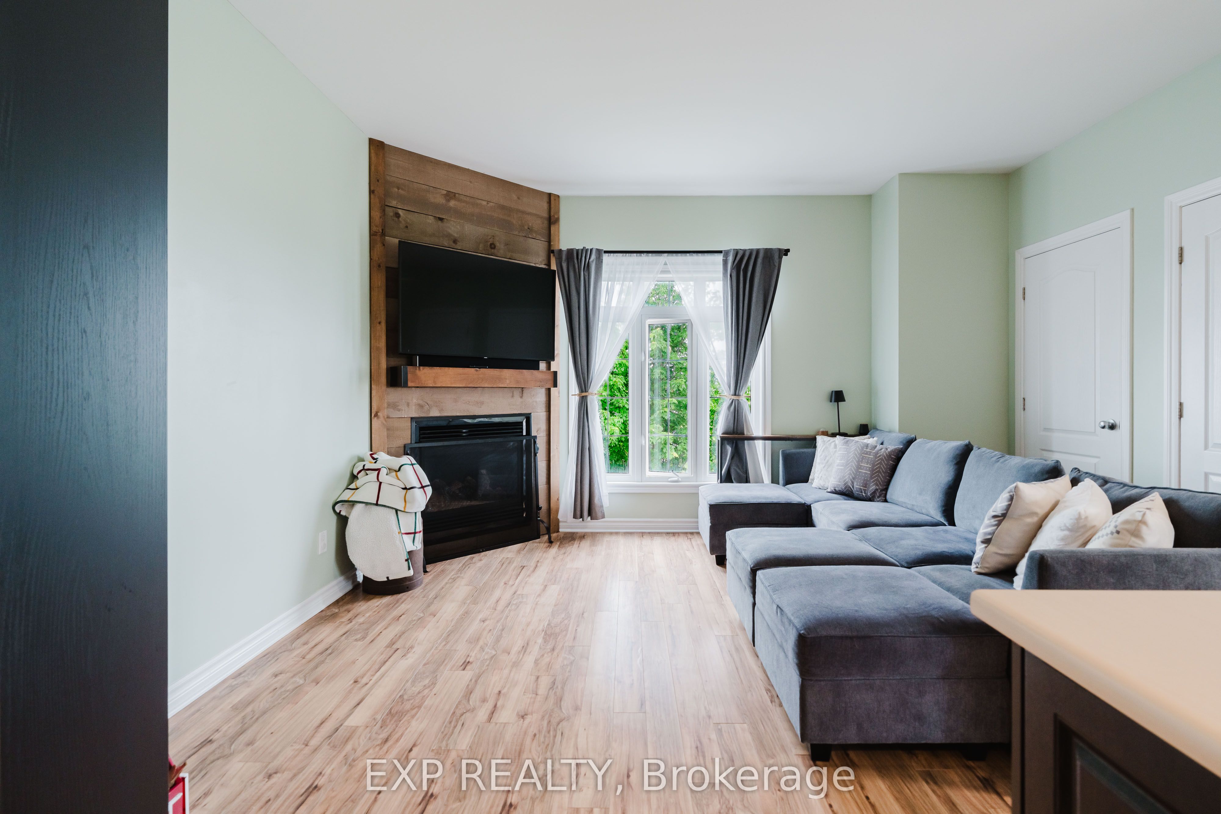 203 Bourdeau Boulevard 3 Property Photo 15