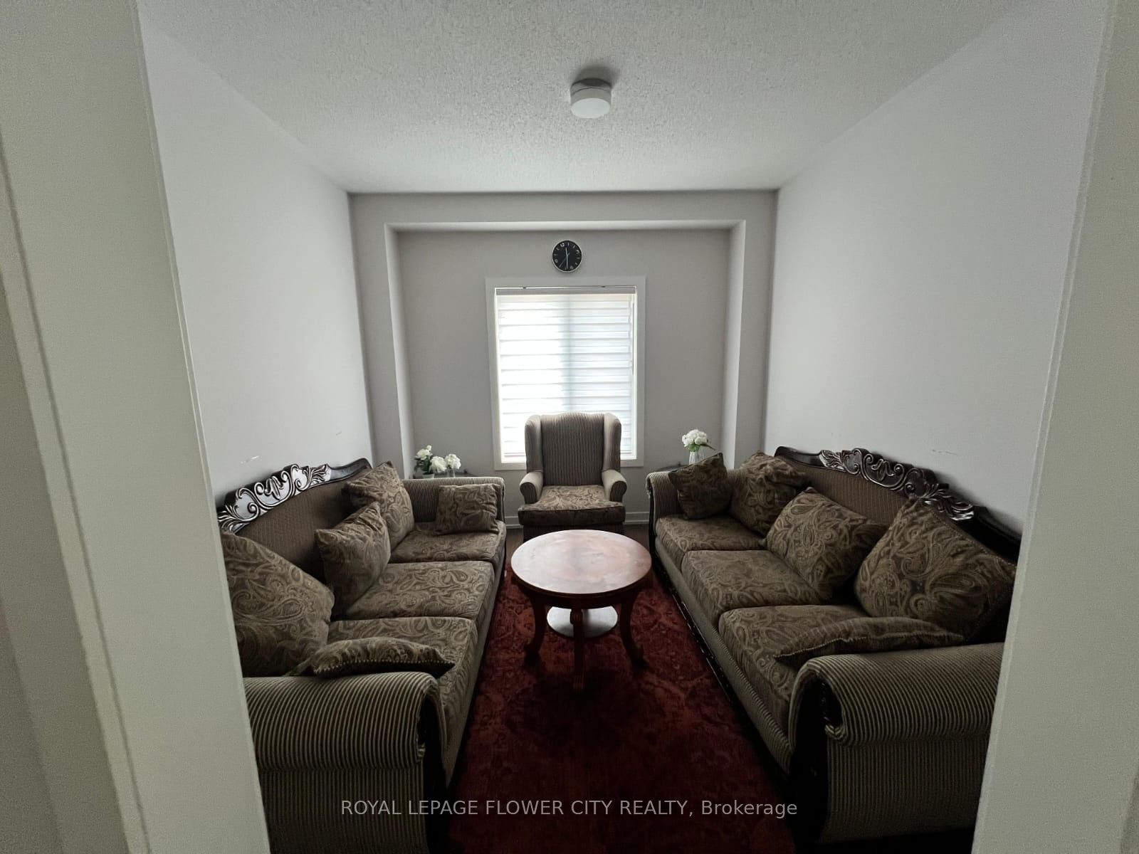 31 Tulip Crescent Property Photo 5