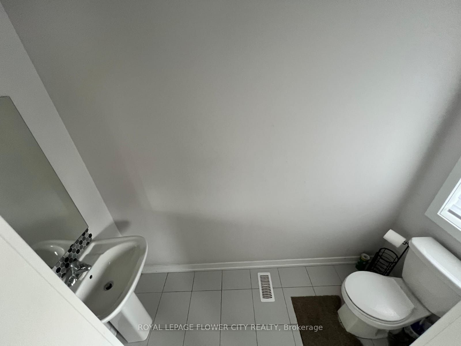 31 Tulip Crescent Property Photo 10