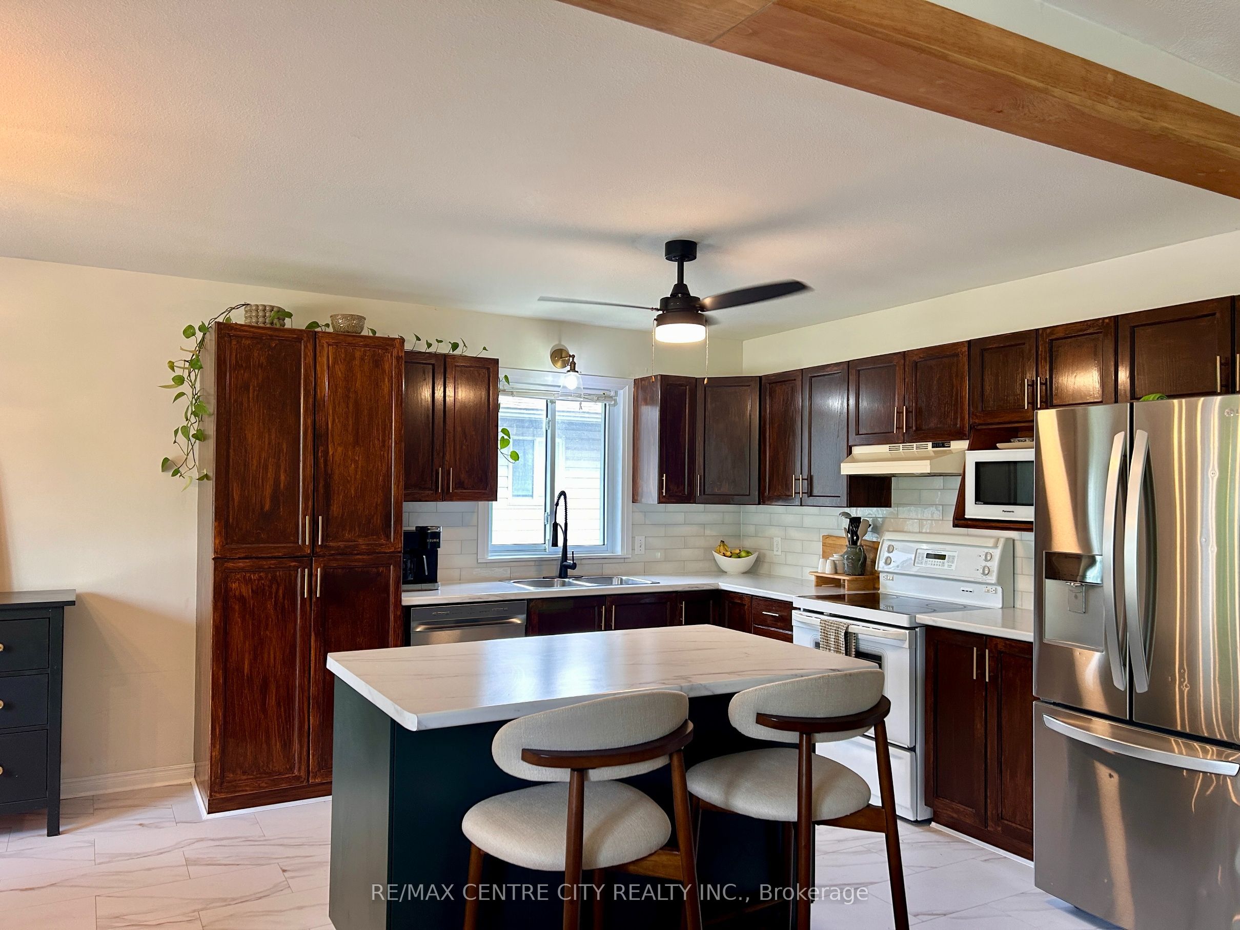 78 Chittim Road Property Photo 7
