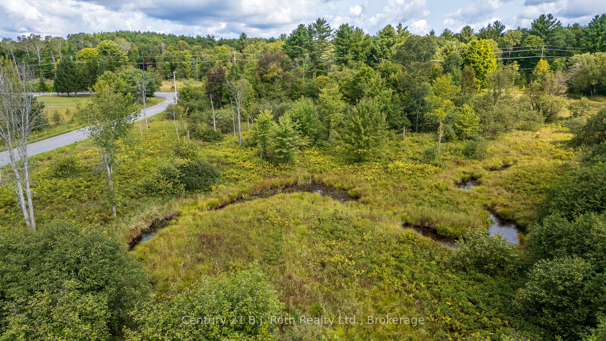 1233 Beiers Rd Property Photo 8