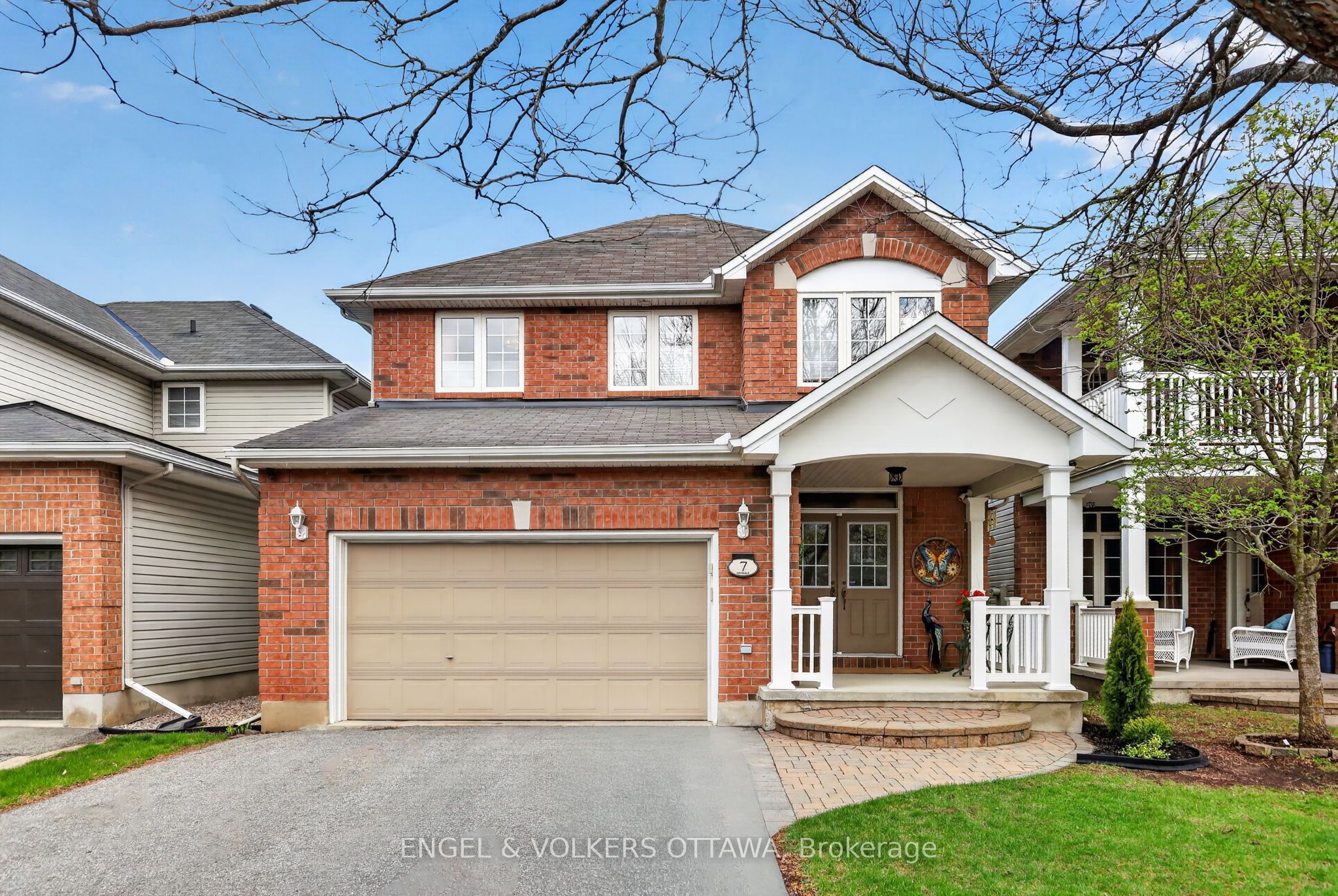 7 DRYSDALE Street Property Photo 1