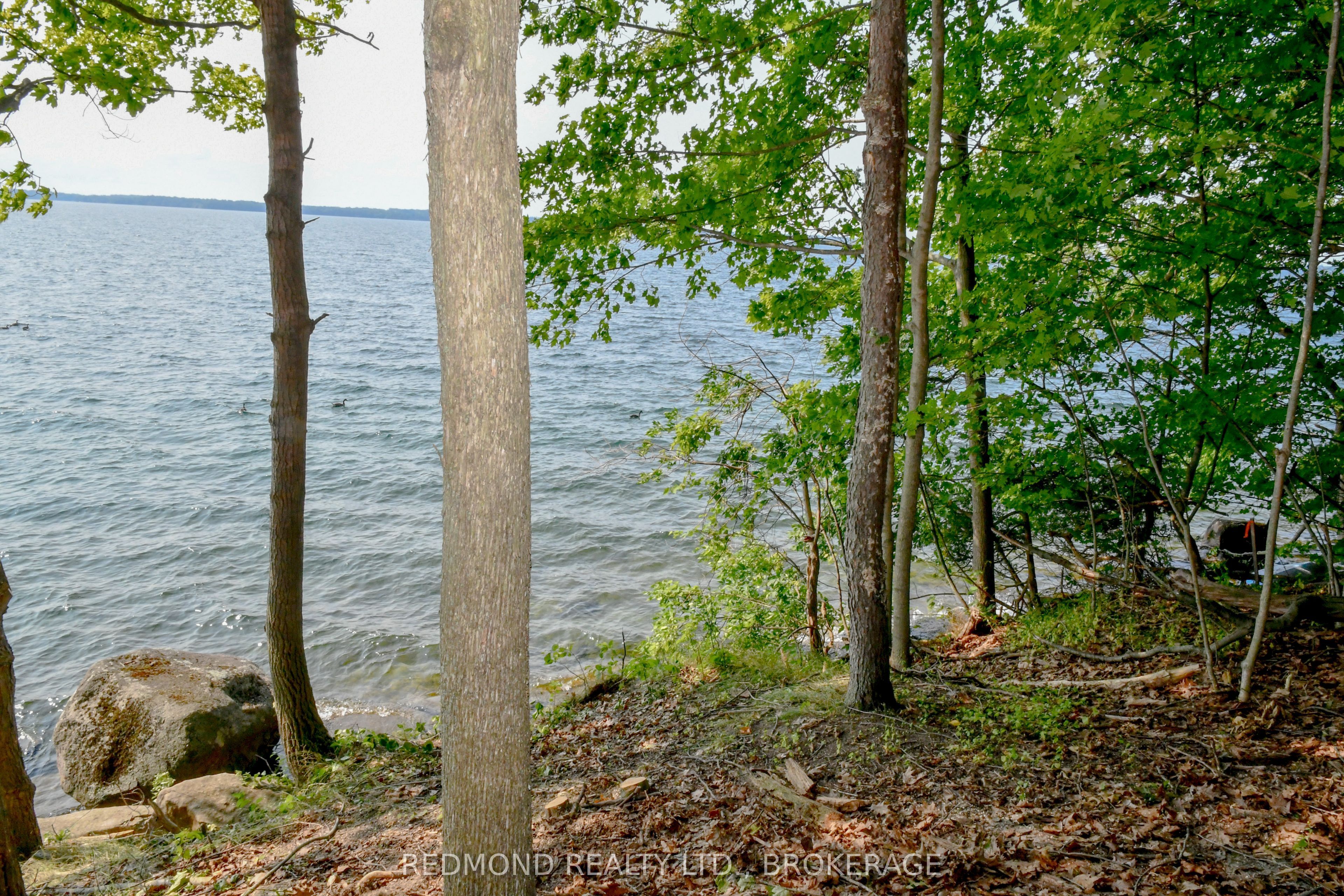 1686 Howe Island Drive Property Photo 10