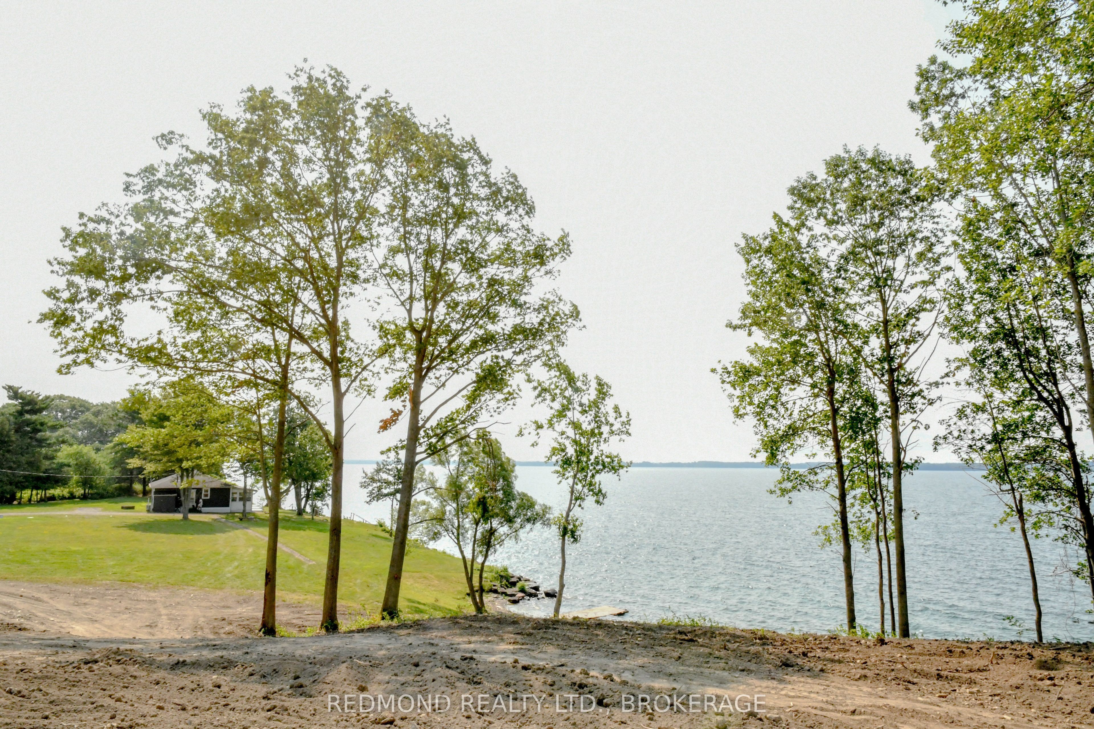 1686 Howe Island Drive Property Photo 13