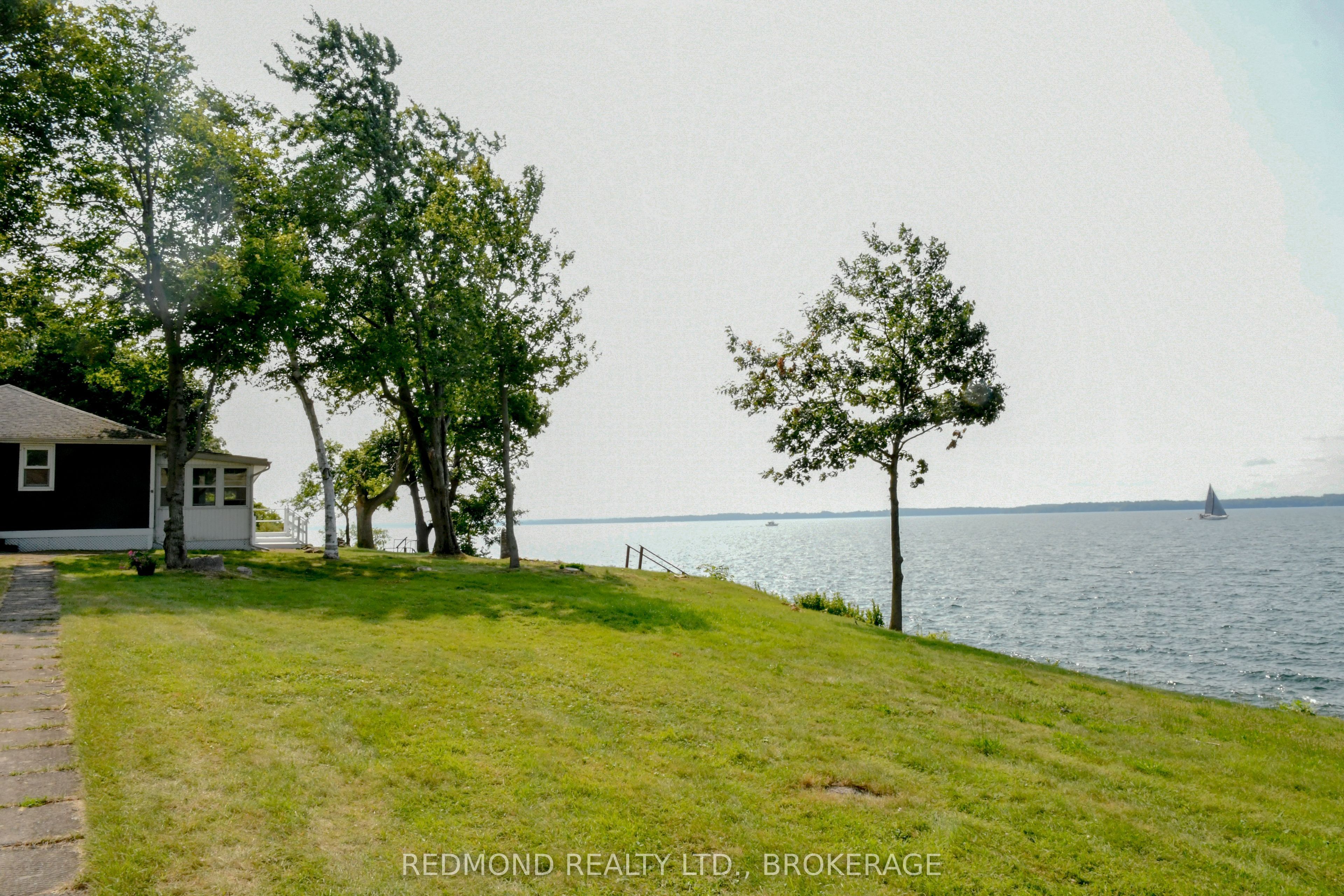1686 Howe Island Drive Property Photo 19