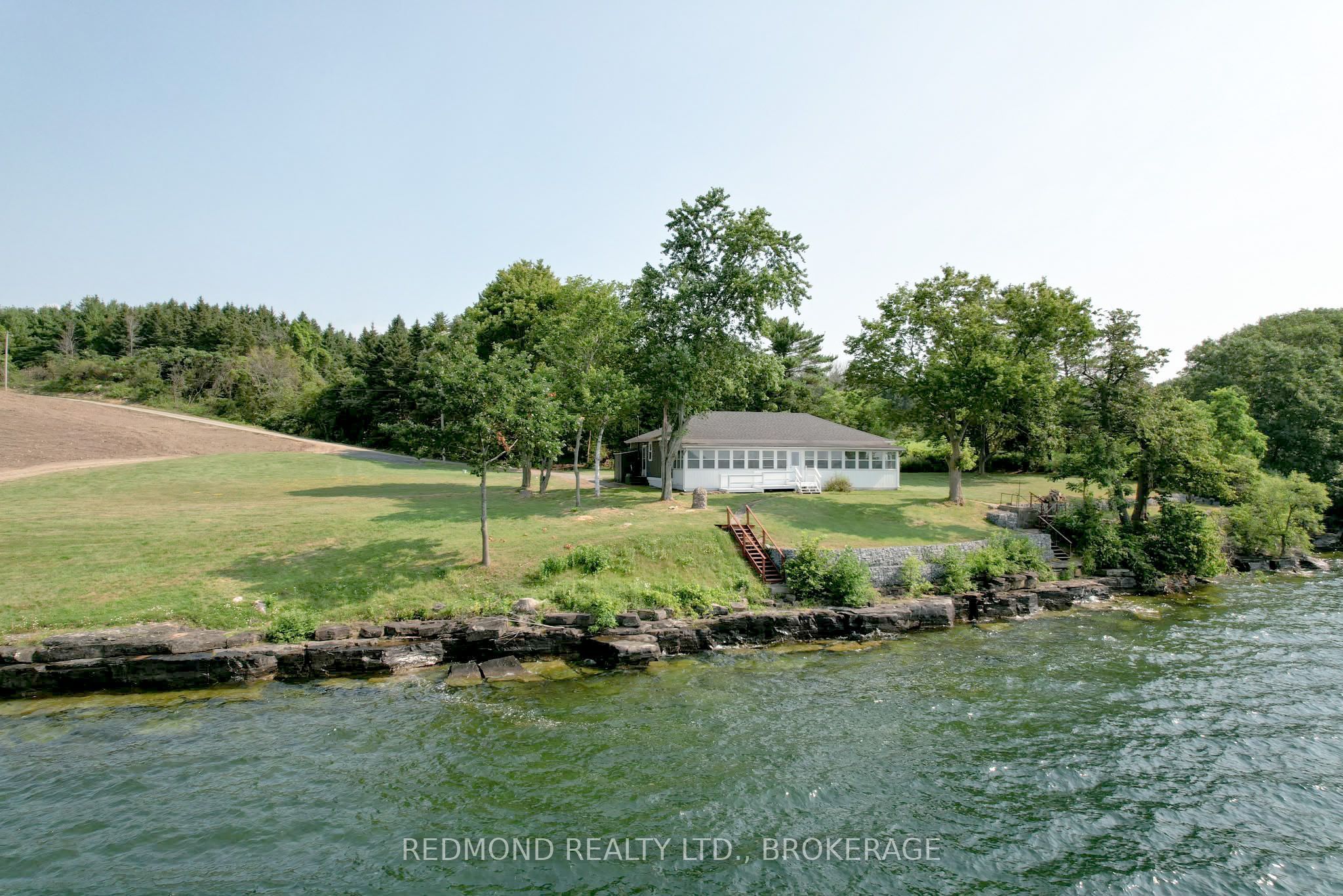 1686 Howe Island Drive Property Photo 21