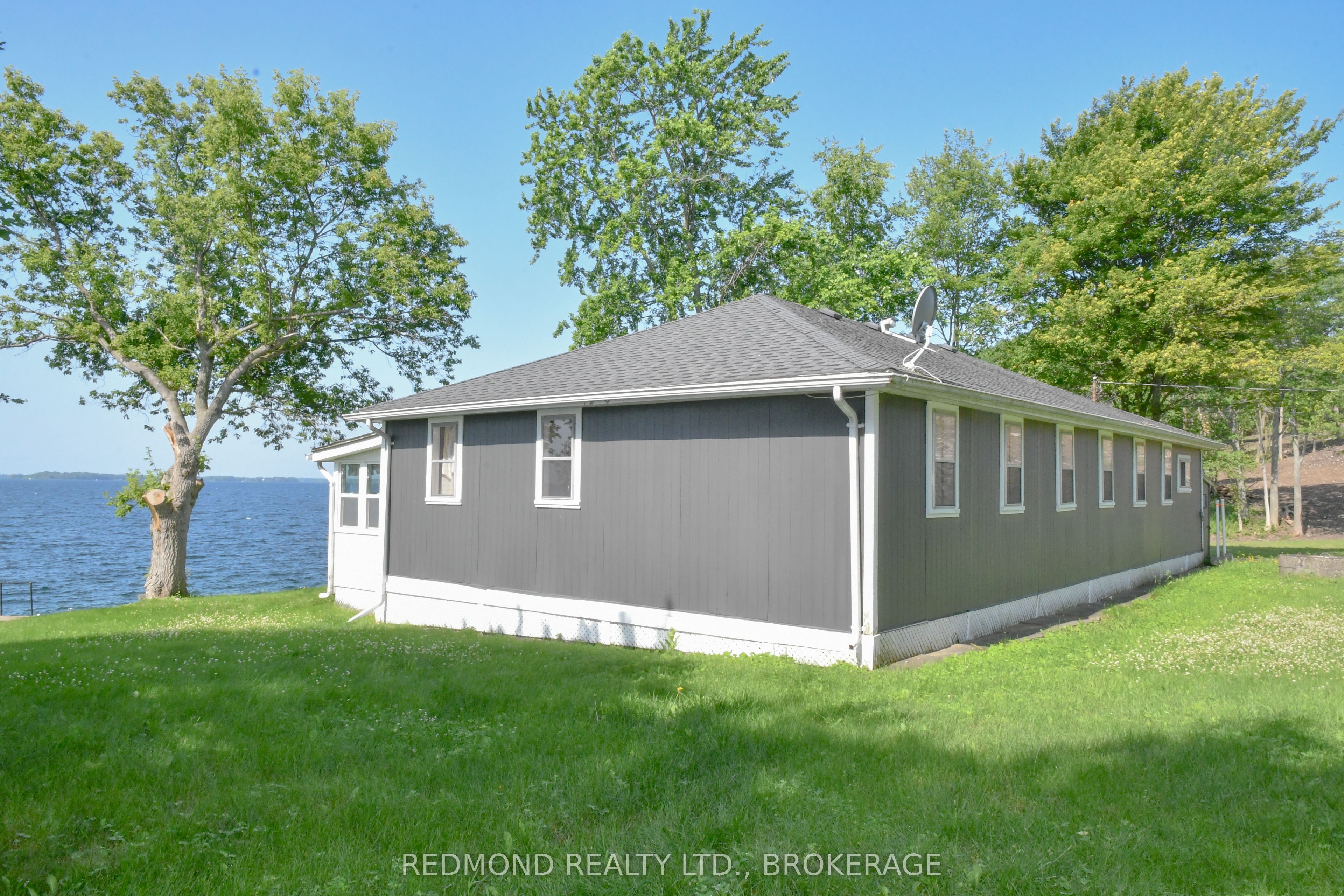 1686 Howe Island Drive Property Photo 27