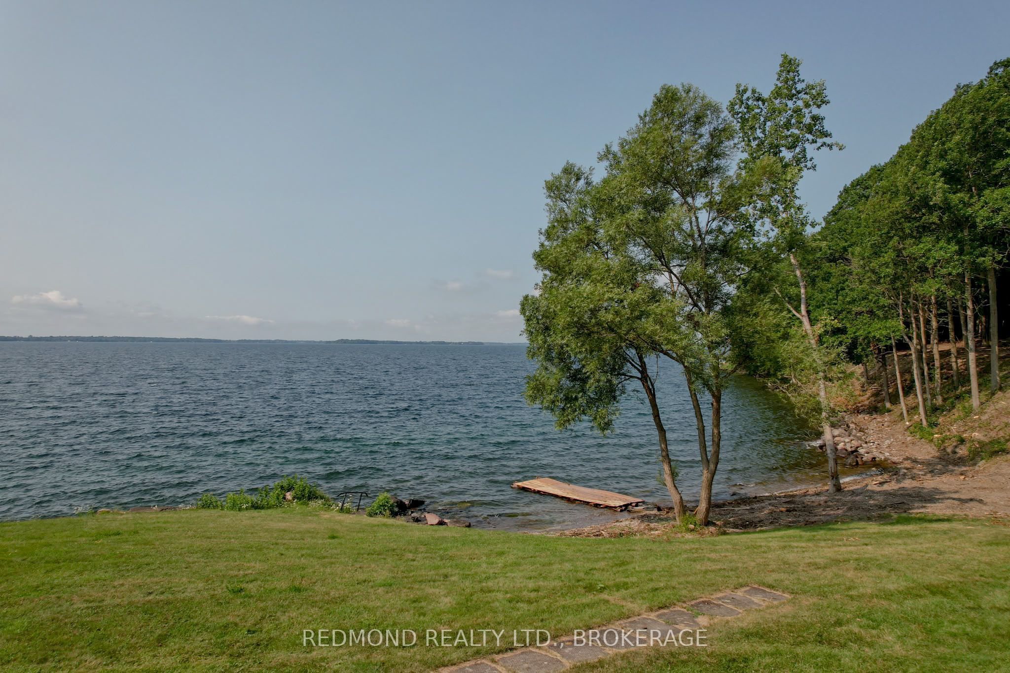 1686 Howe Island Drive Property Photo 31