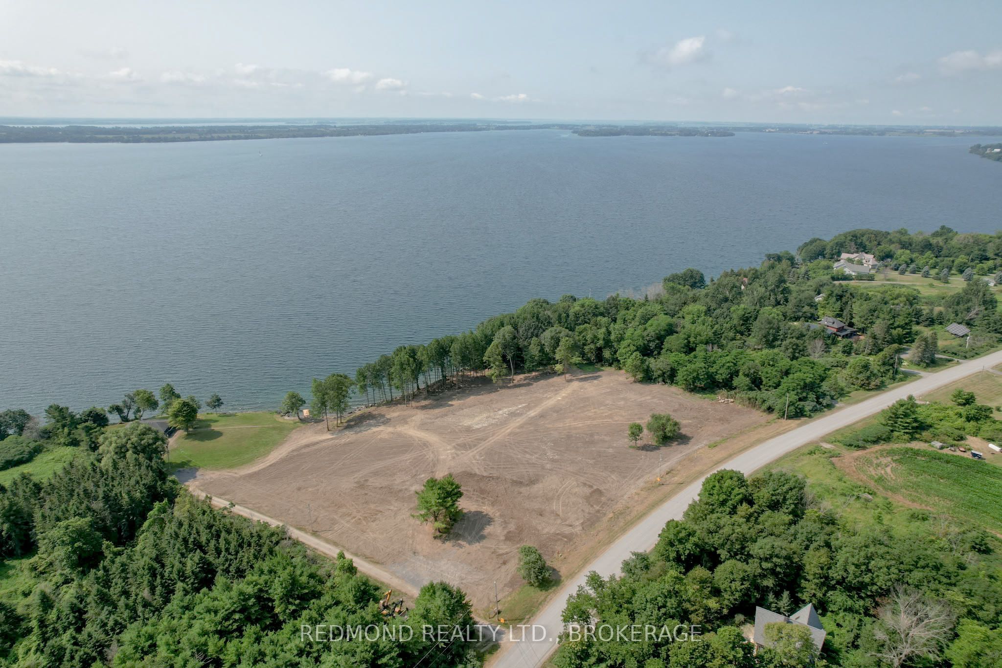1686 Howe Island Drive Property Photo 39