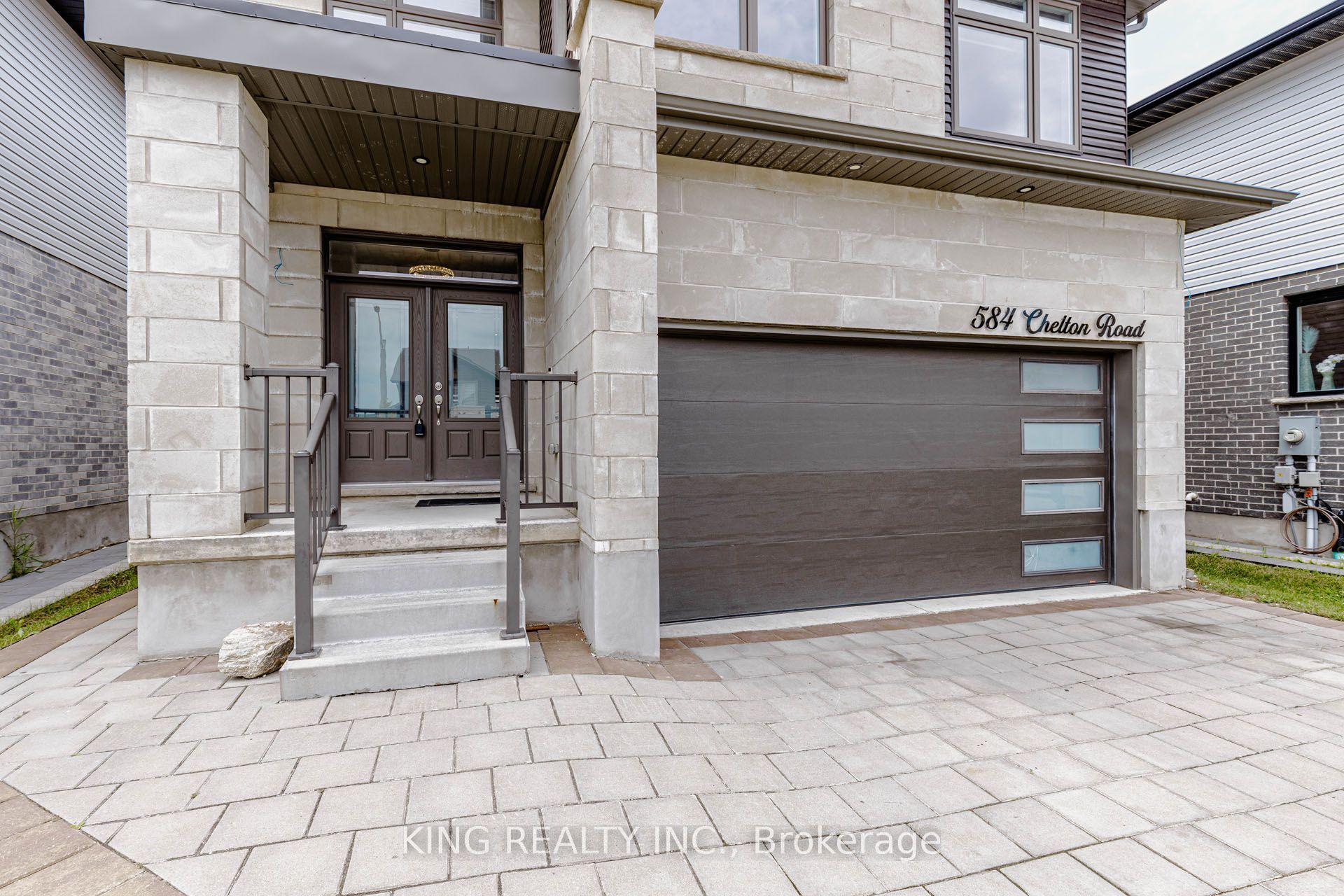 584 Chelton Road Property Photo 4