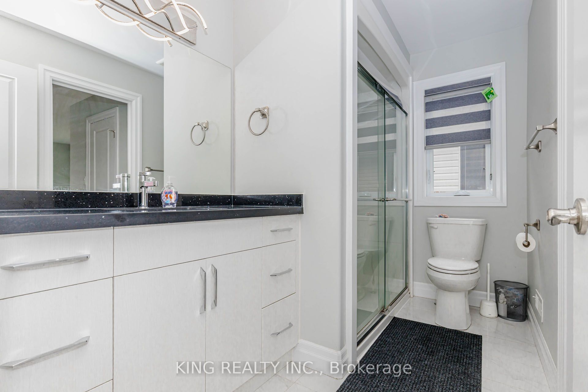 584 Chelton Road Property Photo 34