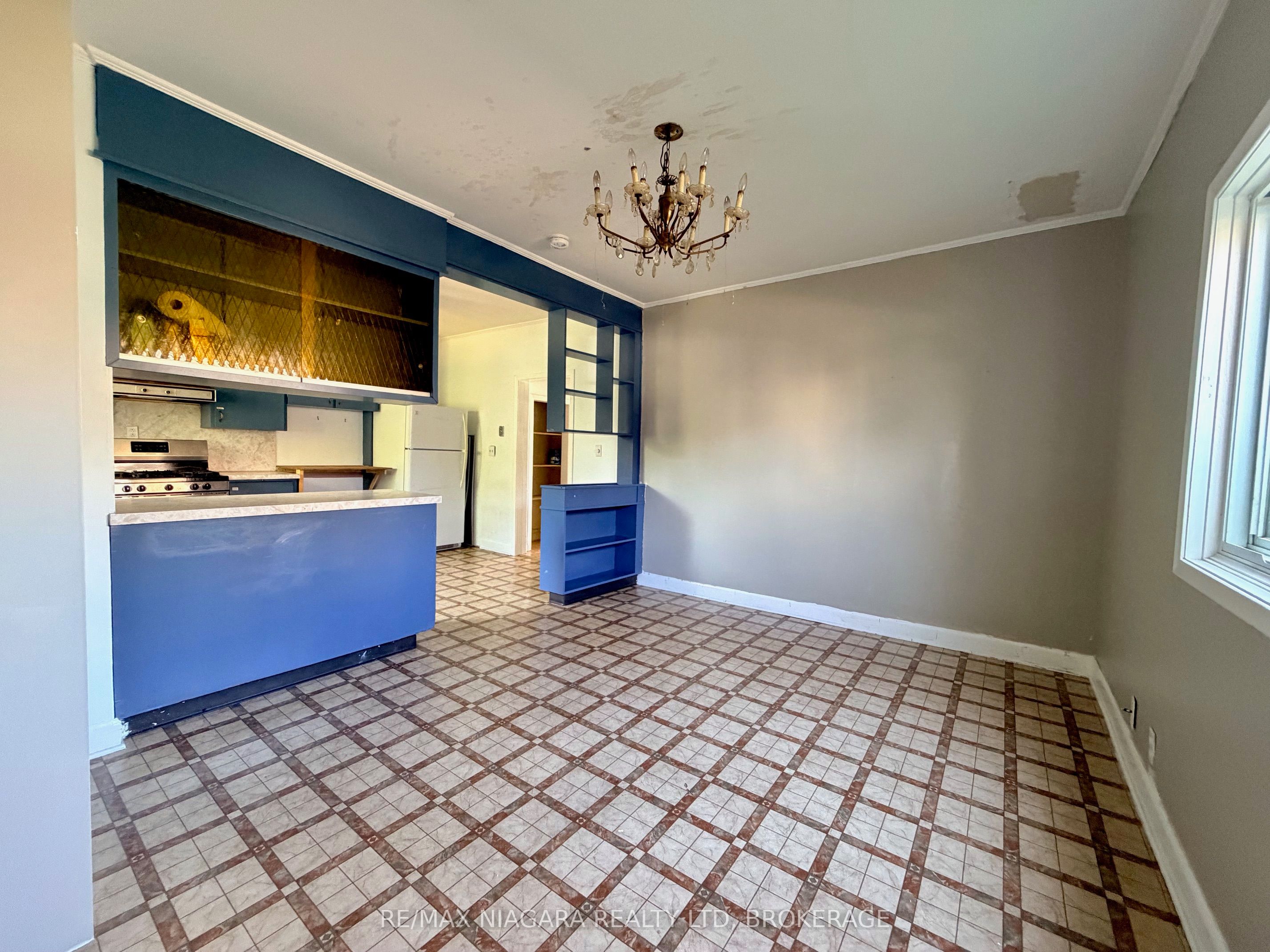 93 State Street Property Photo 10