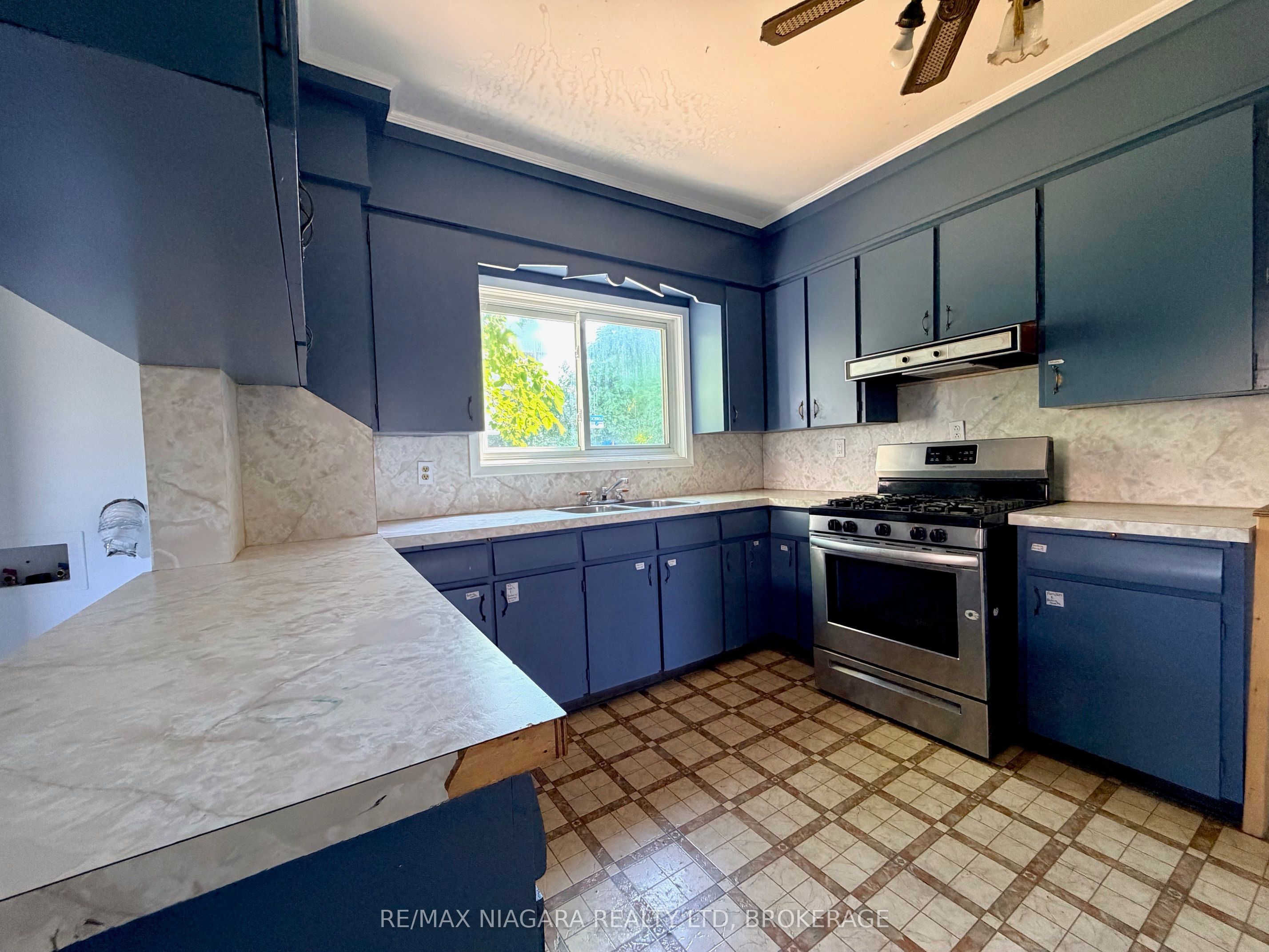 93 State Street Property Photo 12