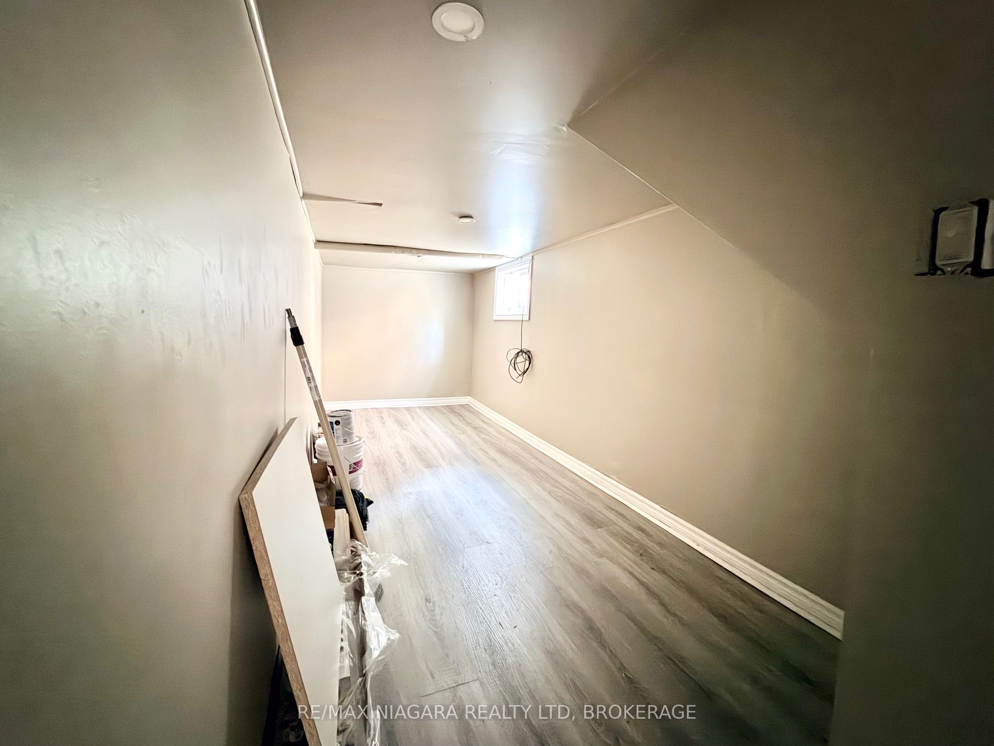 93 State Street Property Photo 27