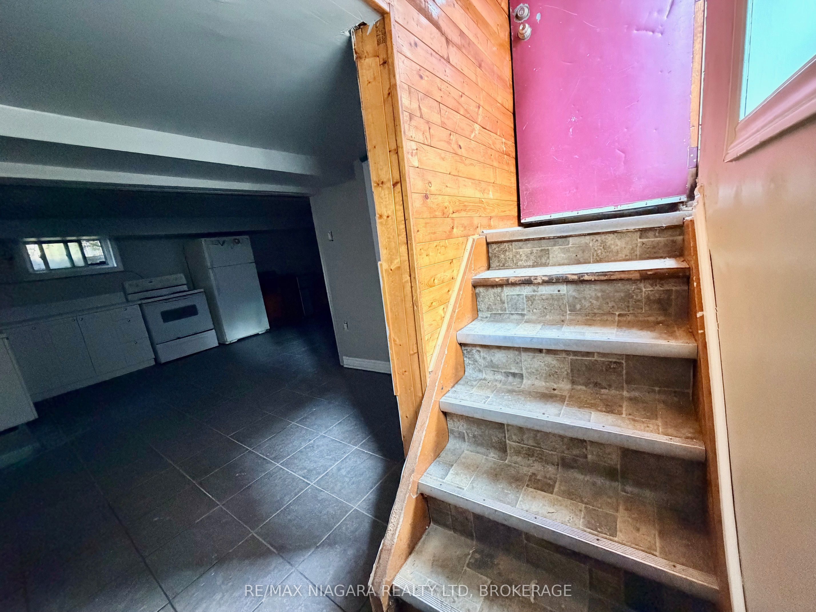 93 State Street Property Photo 32