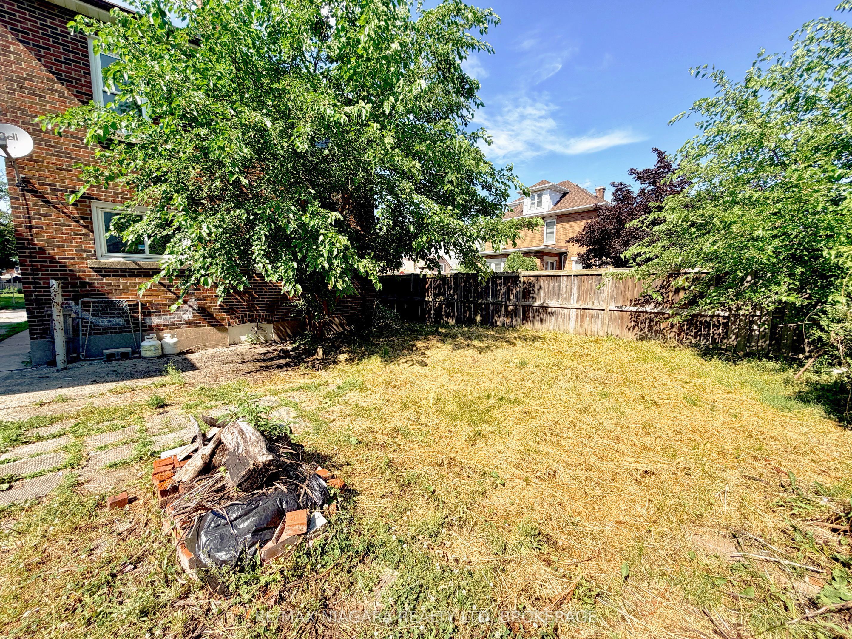 93 State Street Property Photo 34