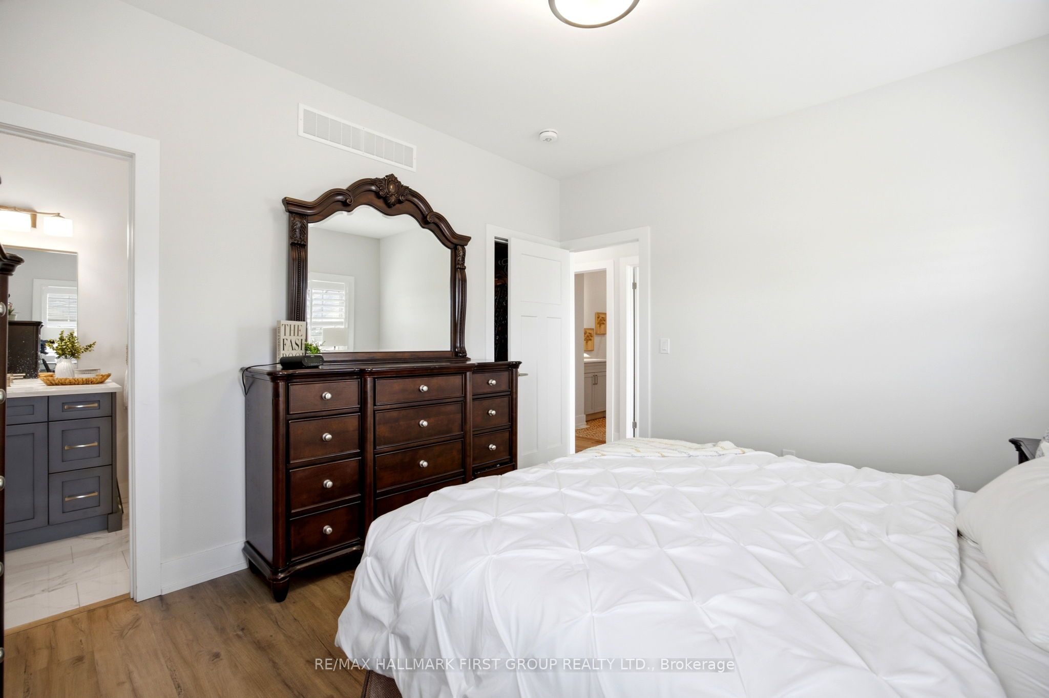 2 Braeburn Street Property Photo 22