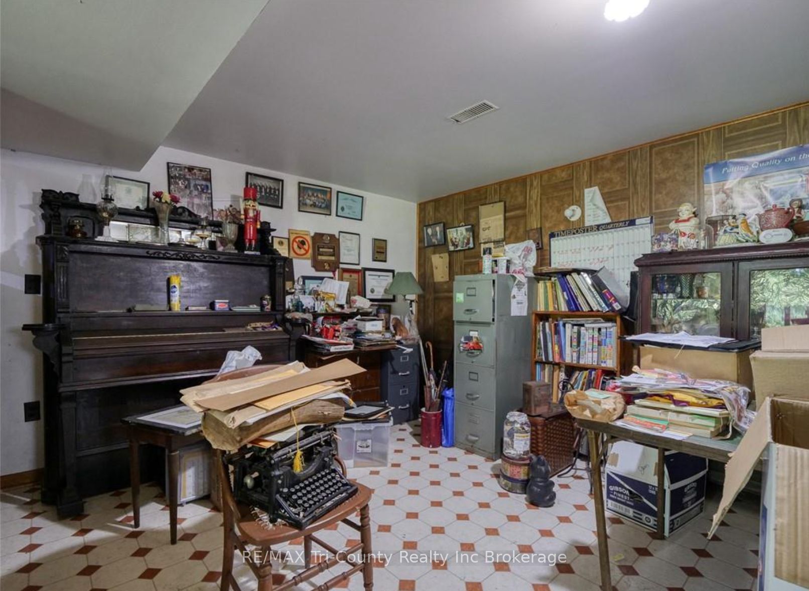889 Norfolk County 28 Road Property Photo 29