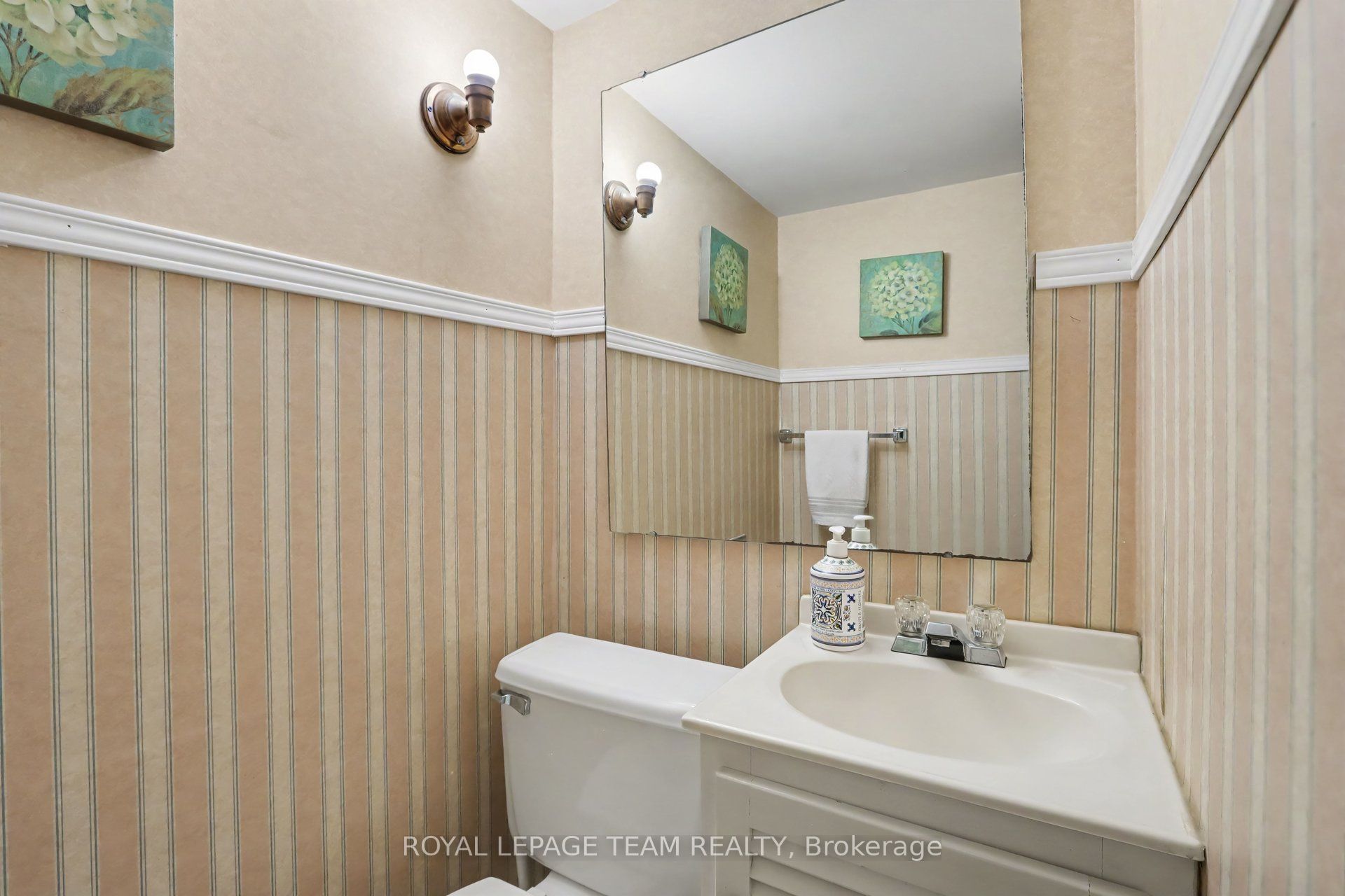 95 Seabrooke Drive Property Photo 23