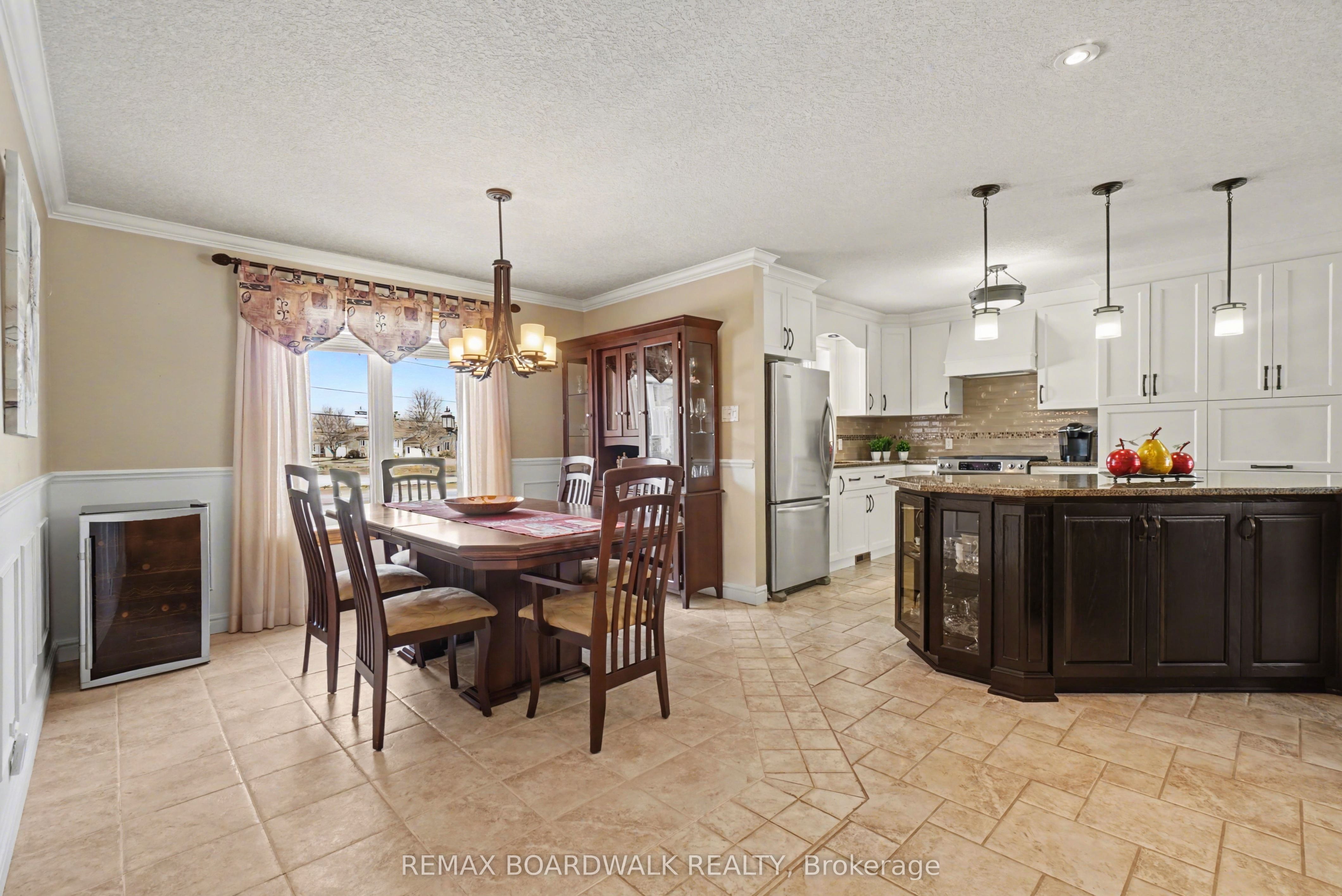 32 Faucher Boulevard Property Photo 8