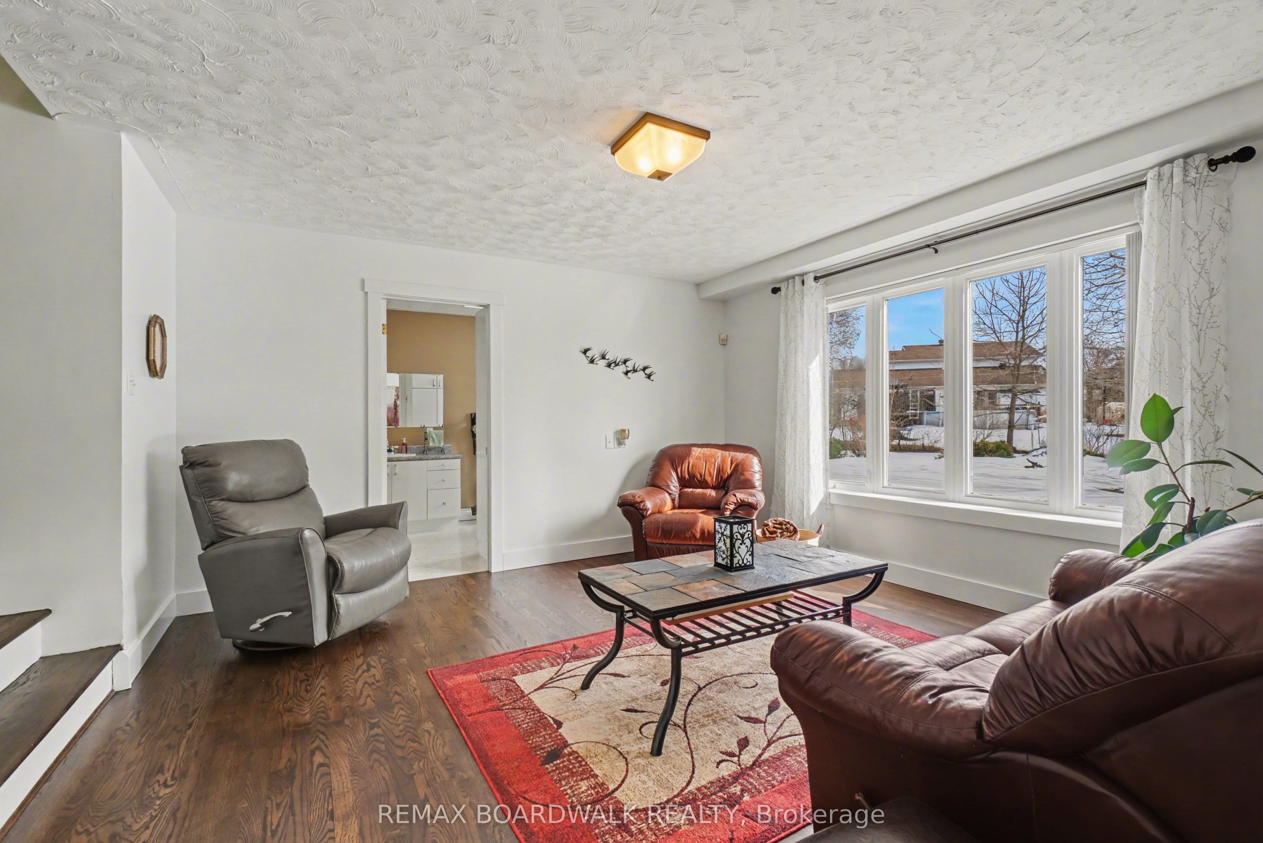 32 Faucher Boulevard Property Photo 13
