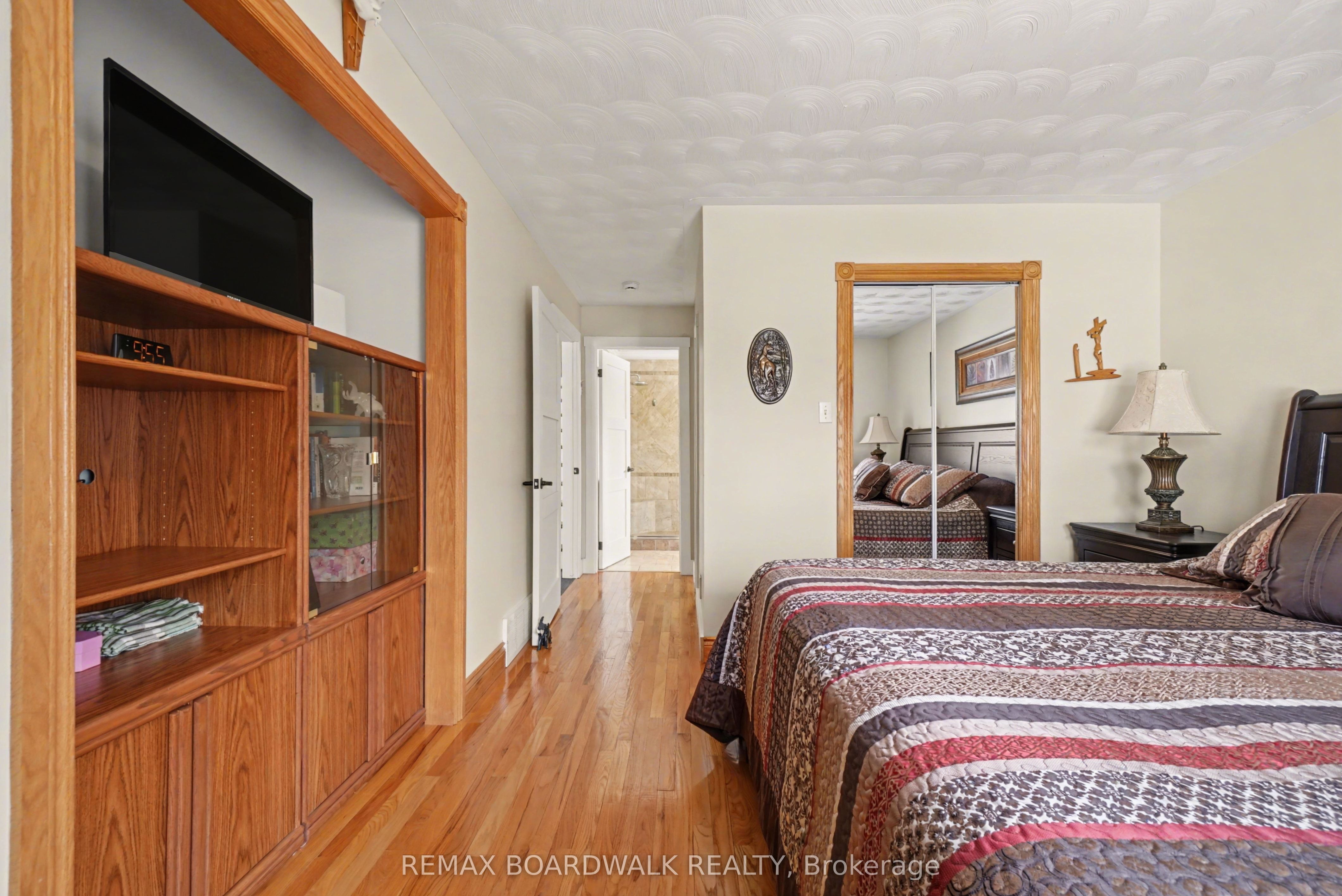 32 Faucher Boulevard Property Photo 16