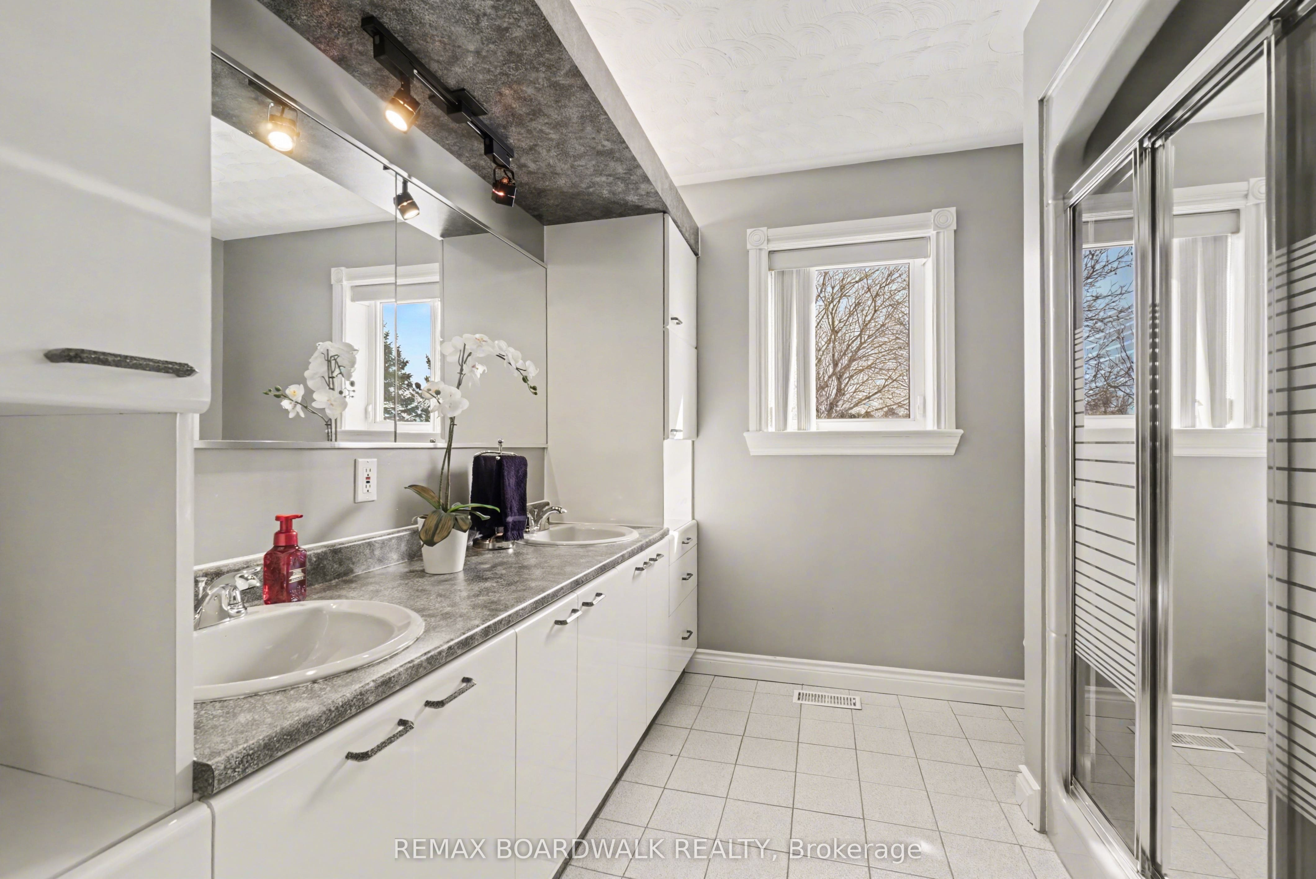 32 Faucher Boulevard Property Photo 28