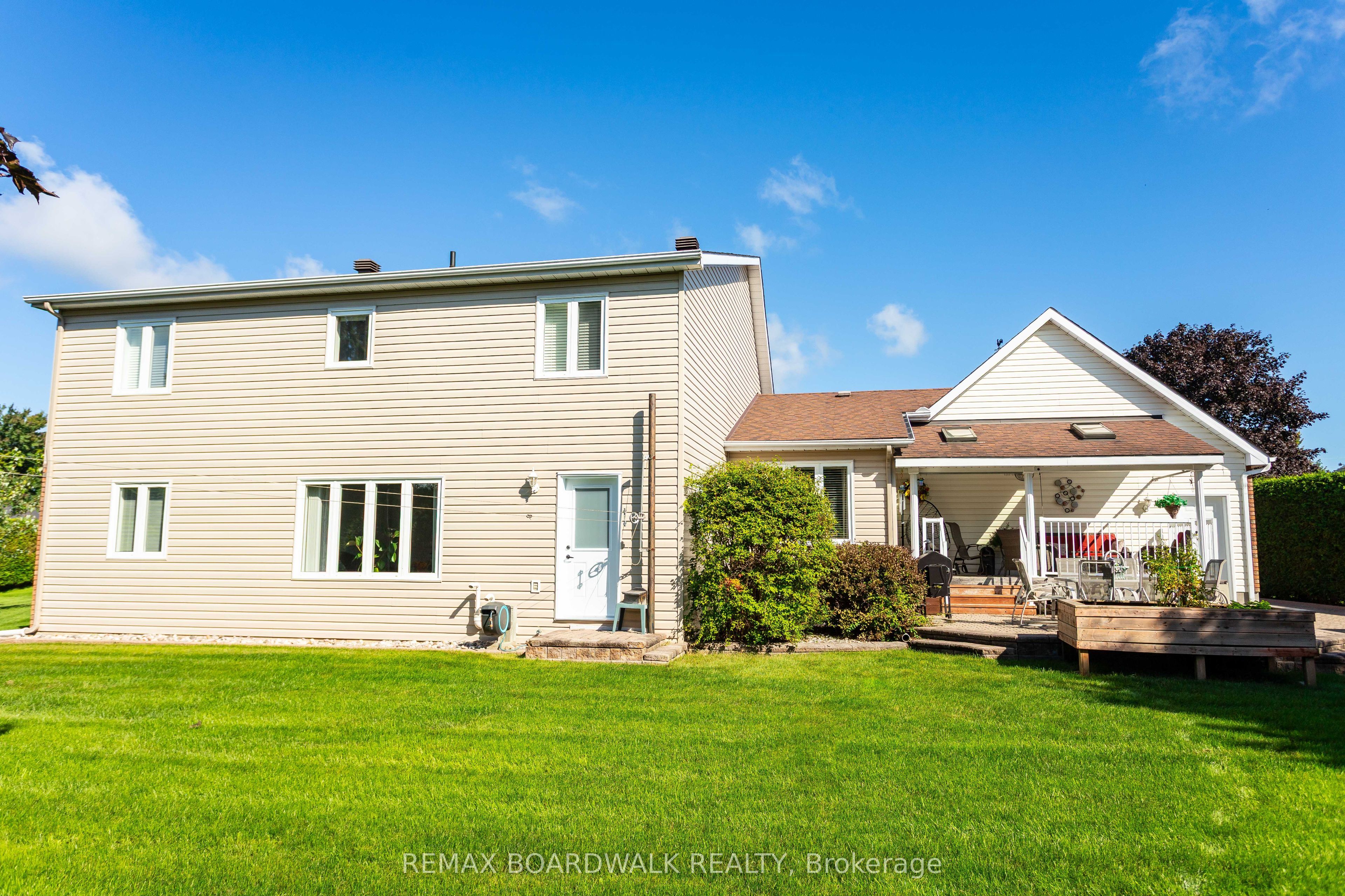 32 Faucher Boulevard Property Photo 34