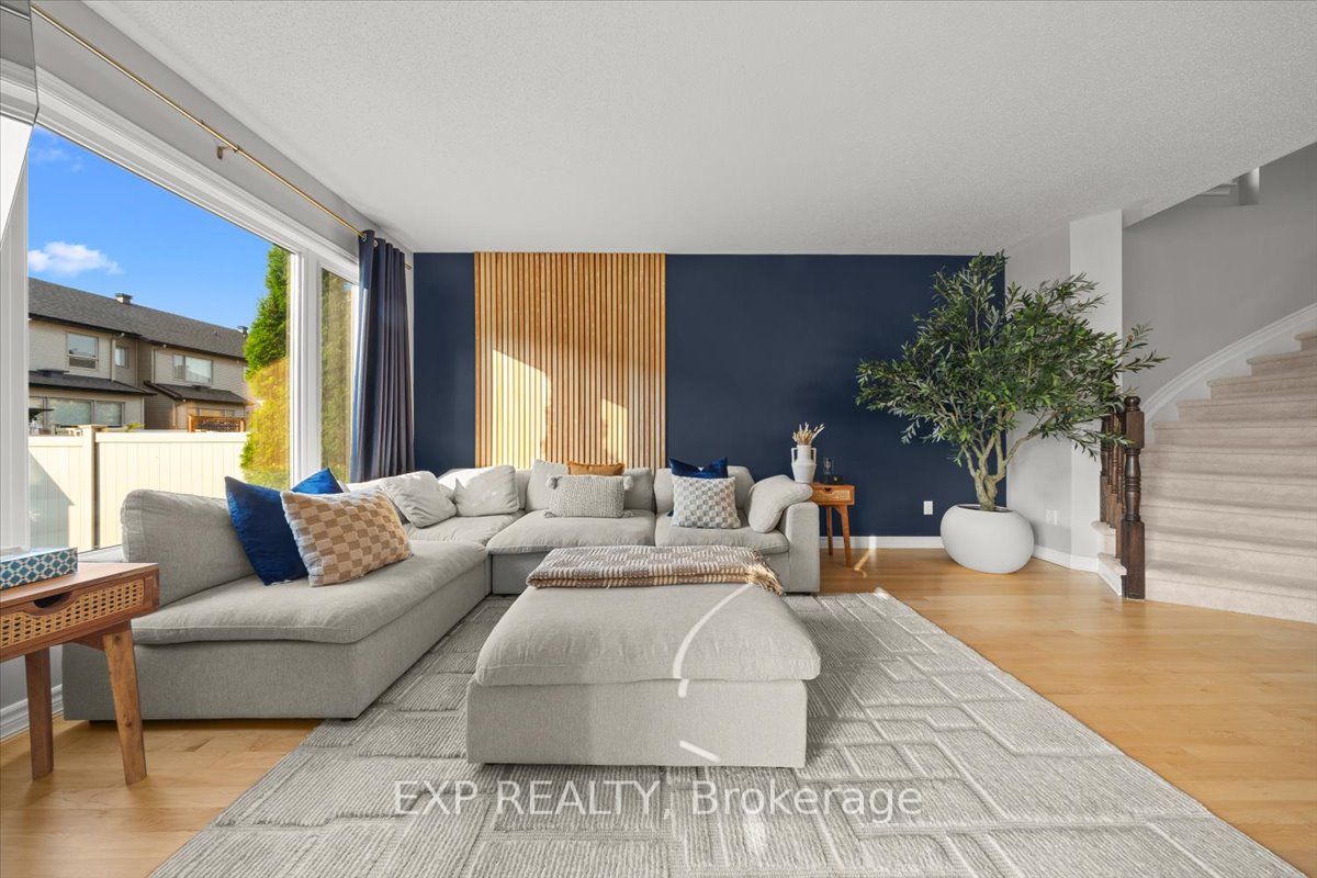 255 Shinleaf Crescent Property Photo 19