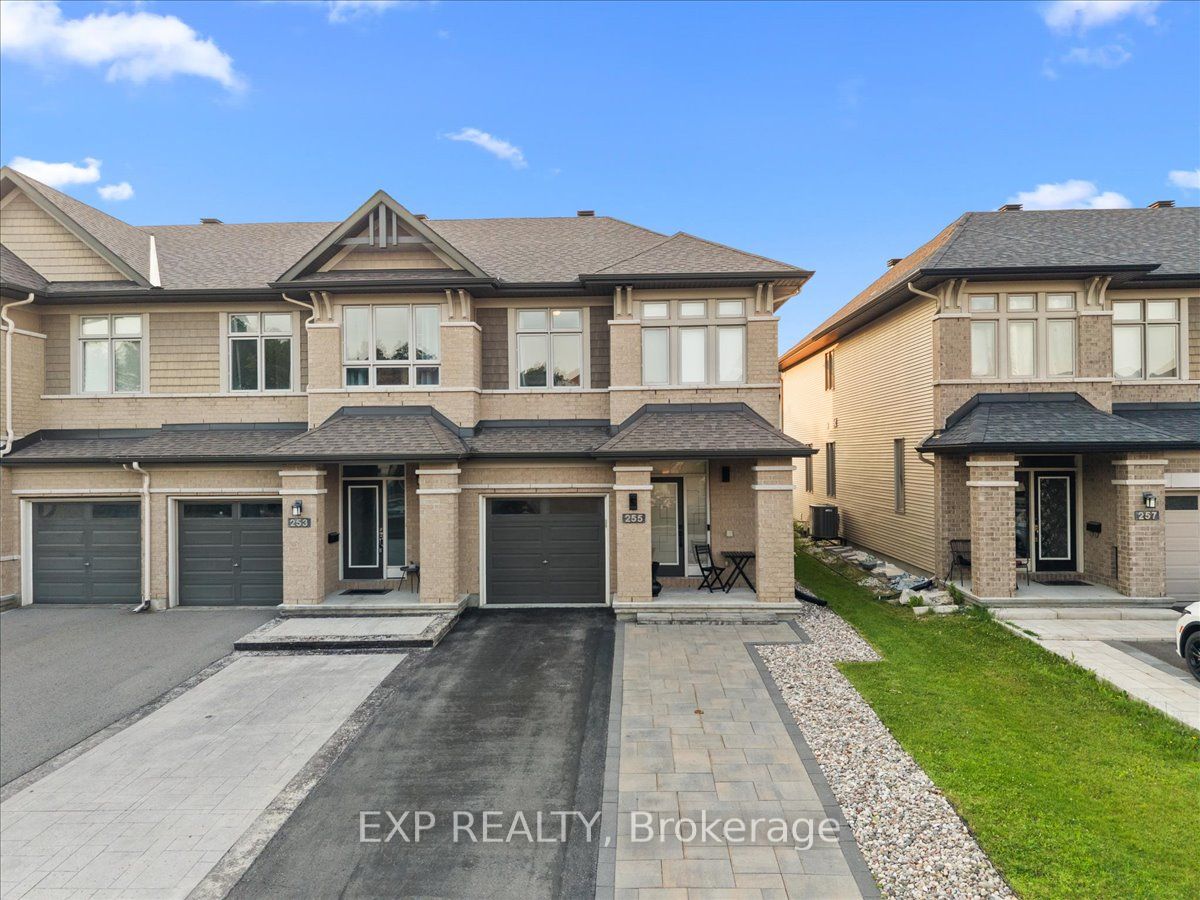 255 Shinleaf Crescent Property Photo 40