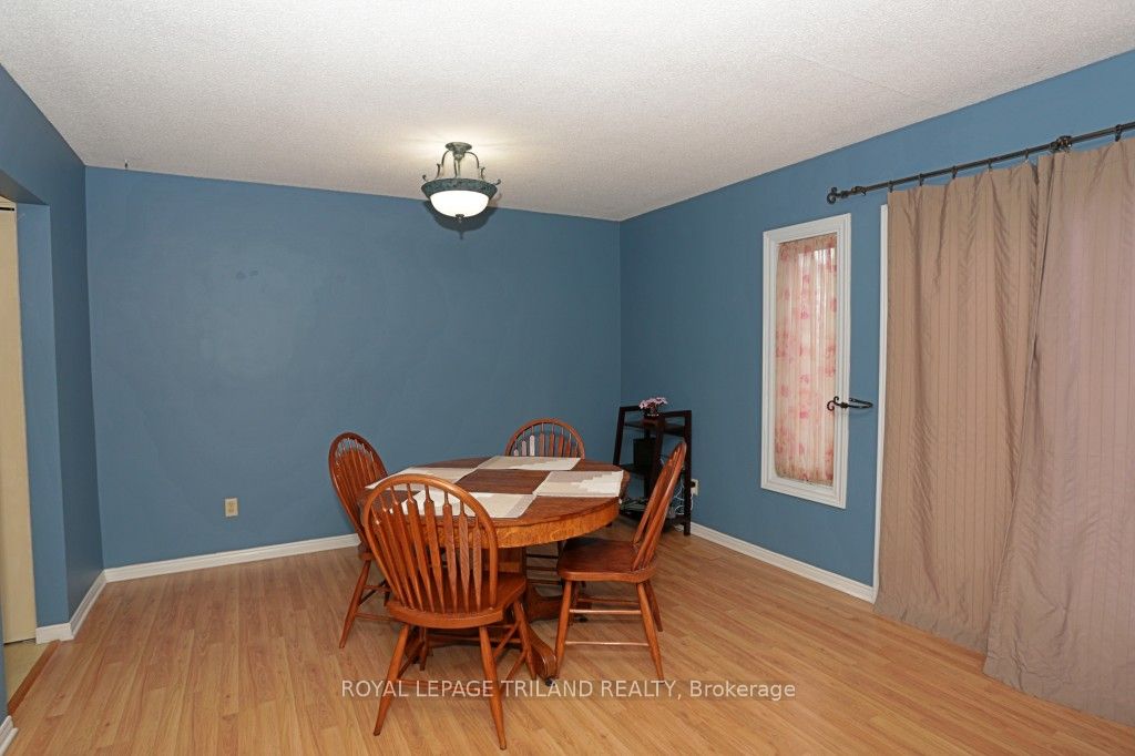 131 Bonaventure Drive 2 Property Photo 7