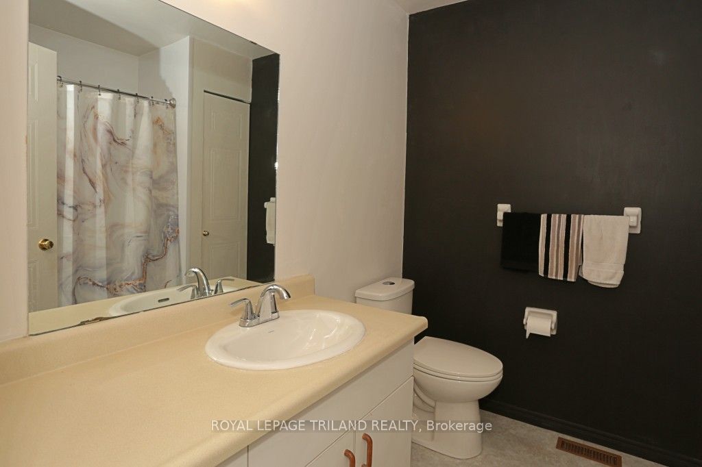 131 Bonaventure Drive 2 Property Photo 17
