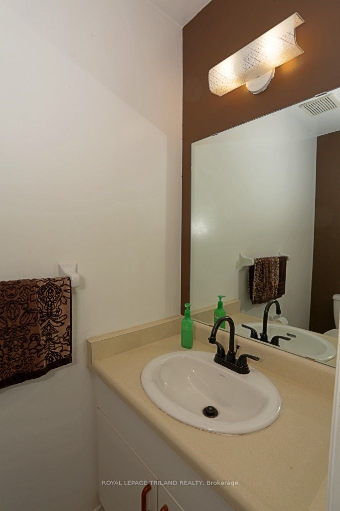 131 Bonaventure Drive 2 Property Photo 18