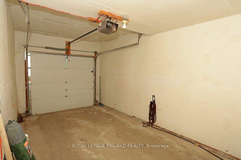 131 Bonaventure Drive 2 Property Photo 25