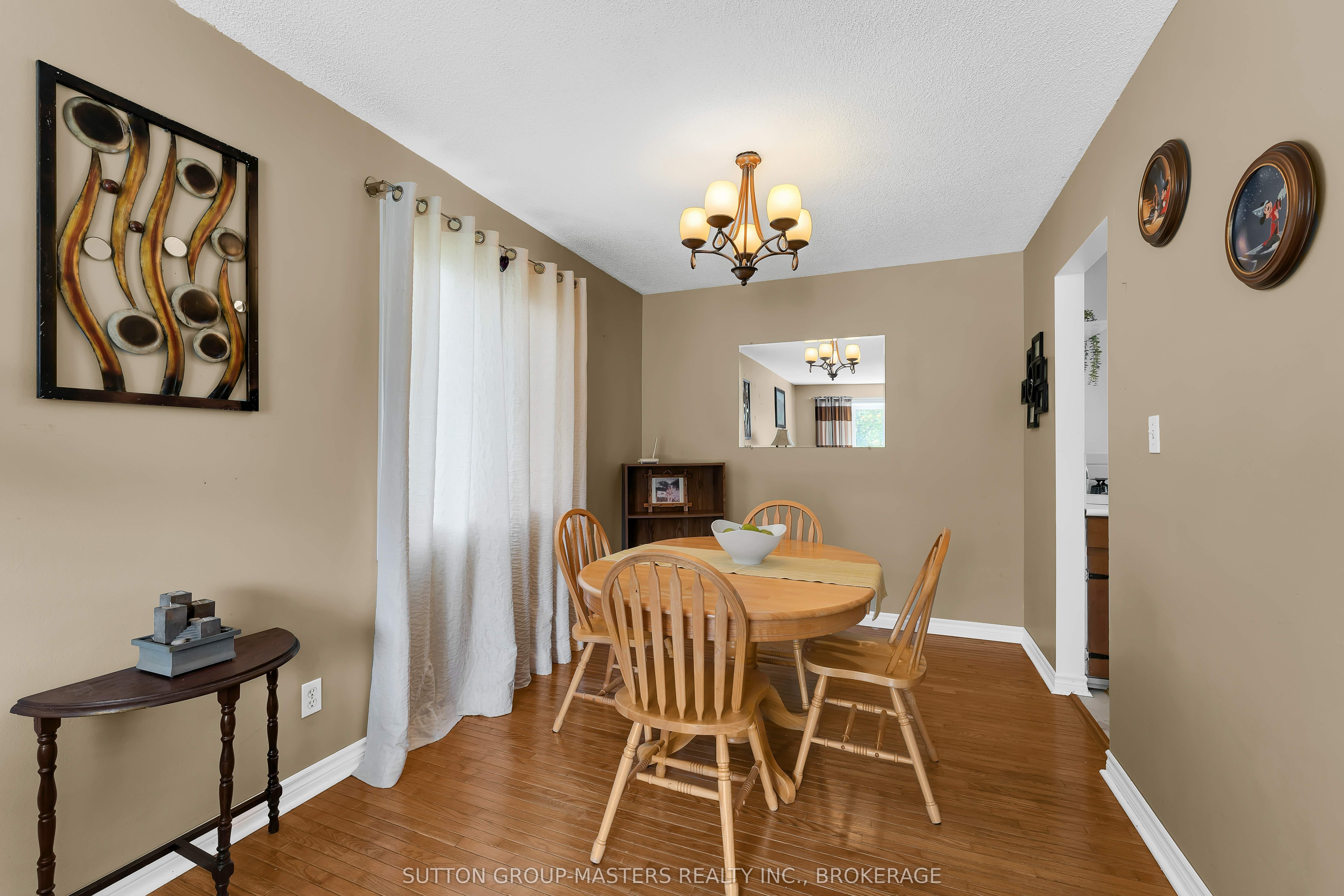21 Mcdonald Crescent Property Photo 10