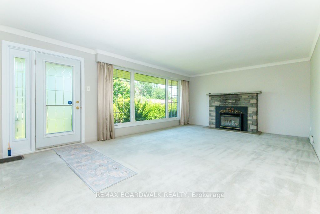 3654 Navan Road Property Photo 6