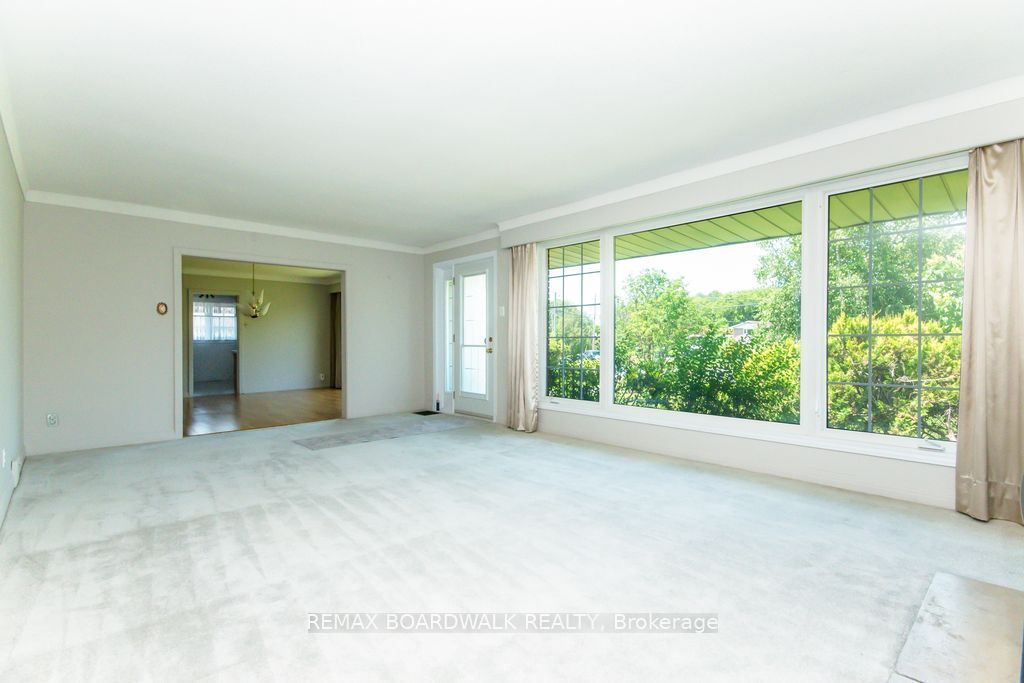 3654 Navan Road Property Photo 7