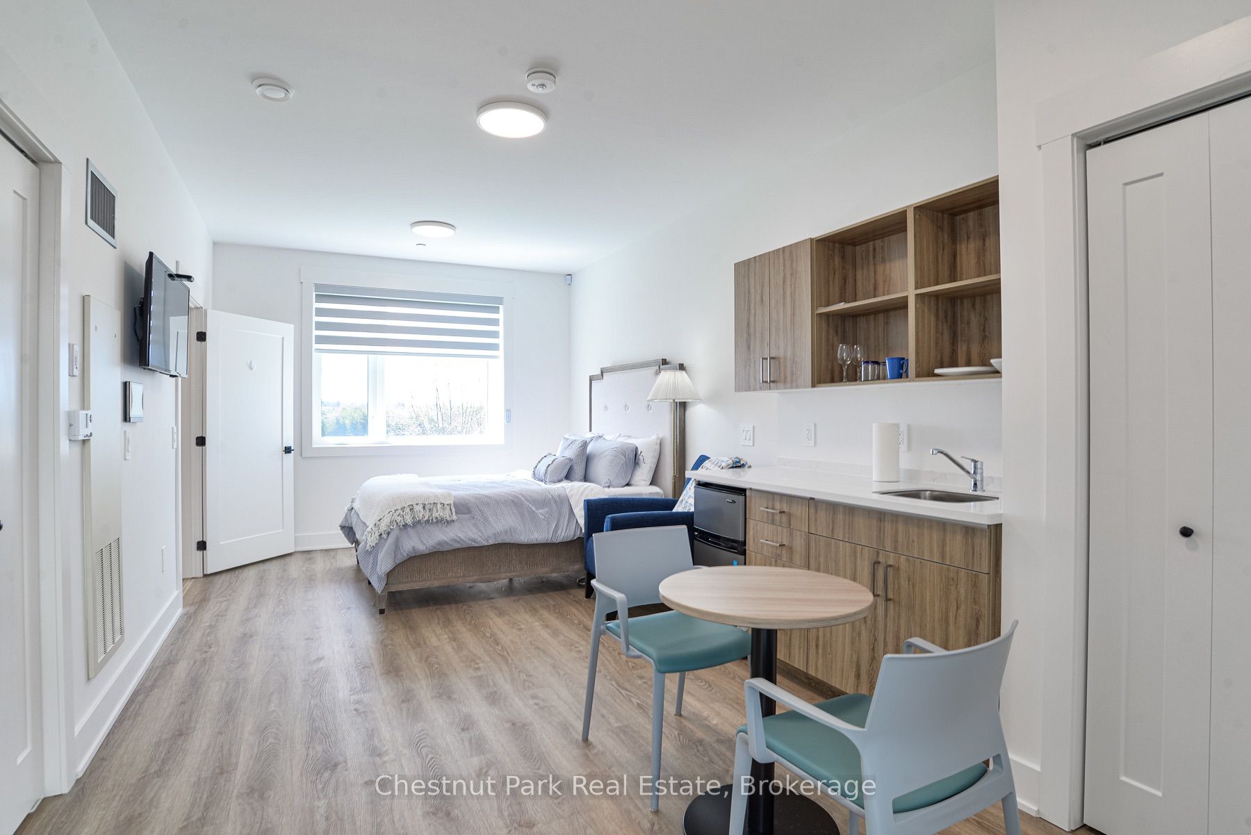 520 Isaac Street (studio Suite) Property Photo 7