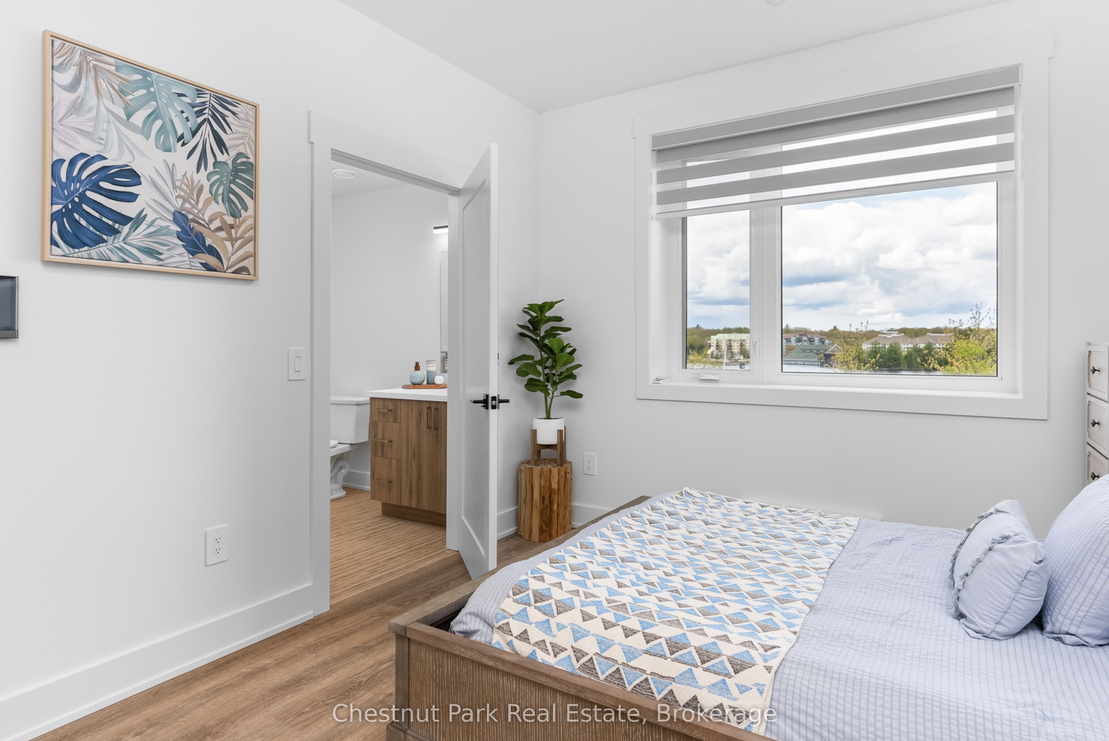 520 Isaac Street (studio Suite) Property Photo 8