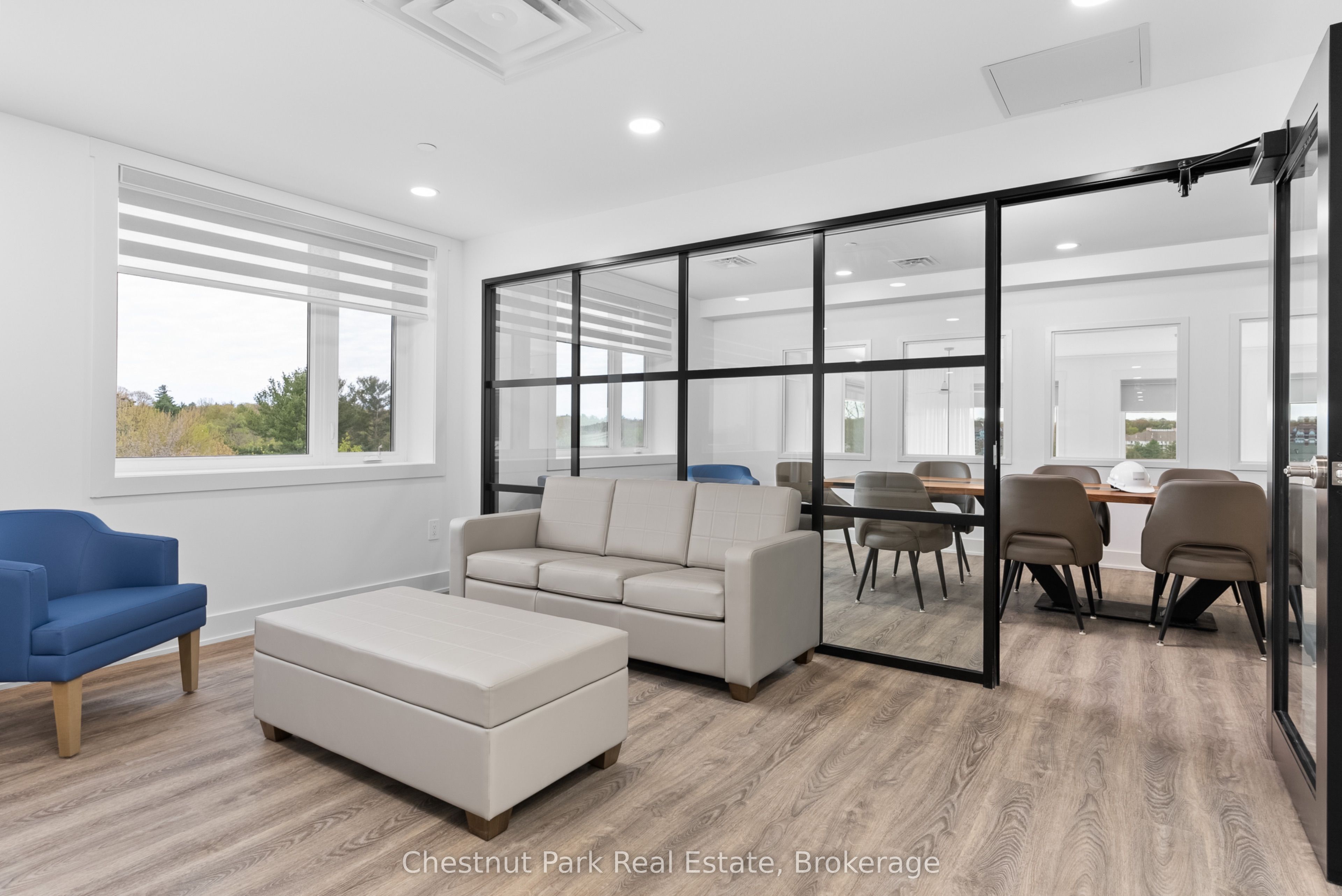 520 Isaac Street (studio Suite) Property Photo 22